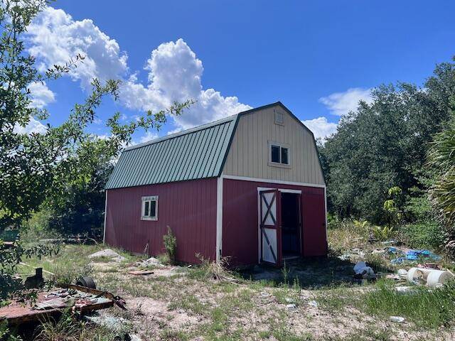 Okeechobee, FL 34972,15779 NW 292nd ST