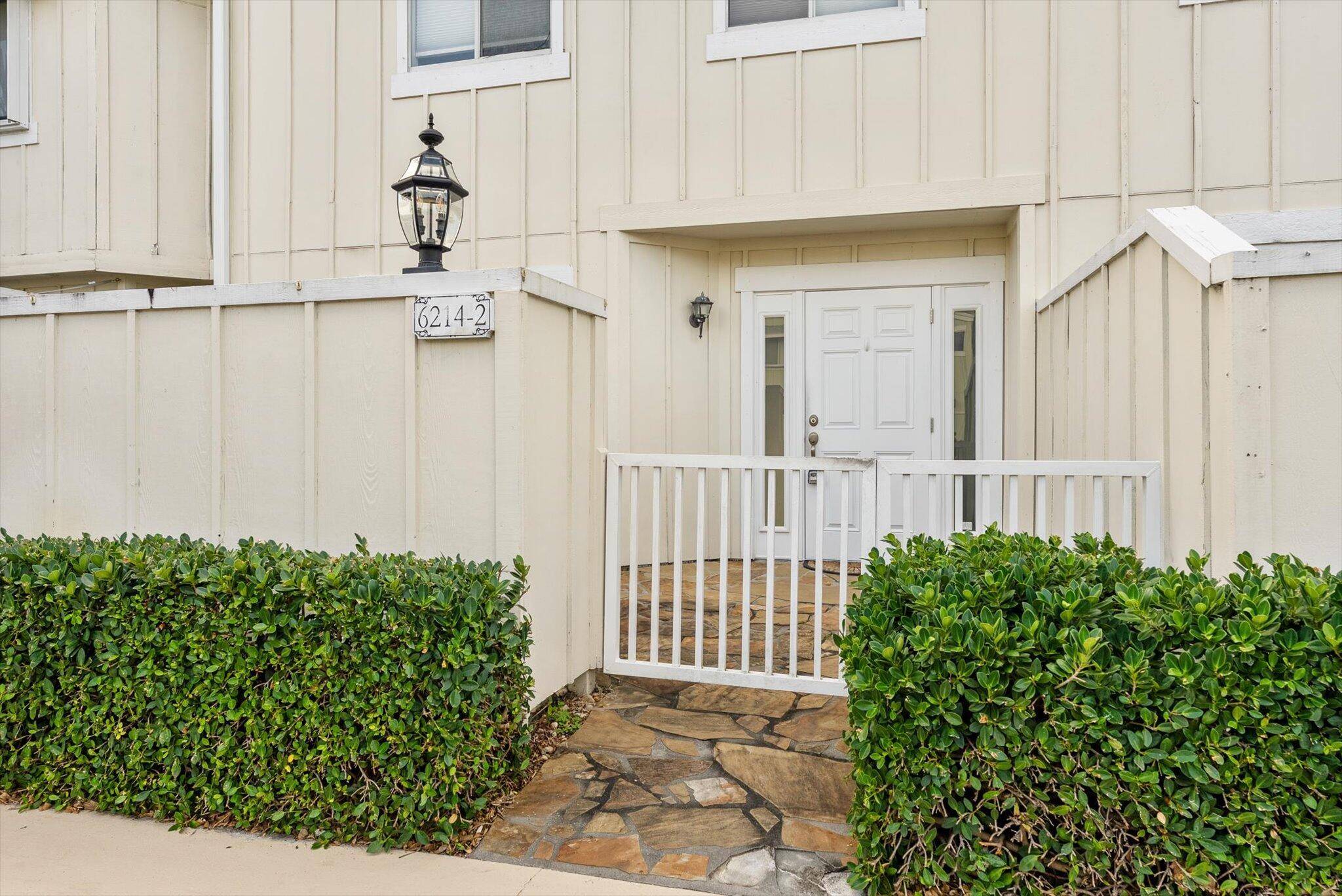 Jupiter, FL 33458,6214 Riverwalk LN 2