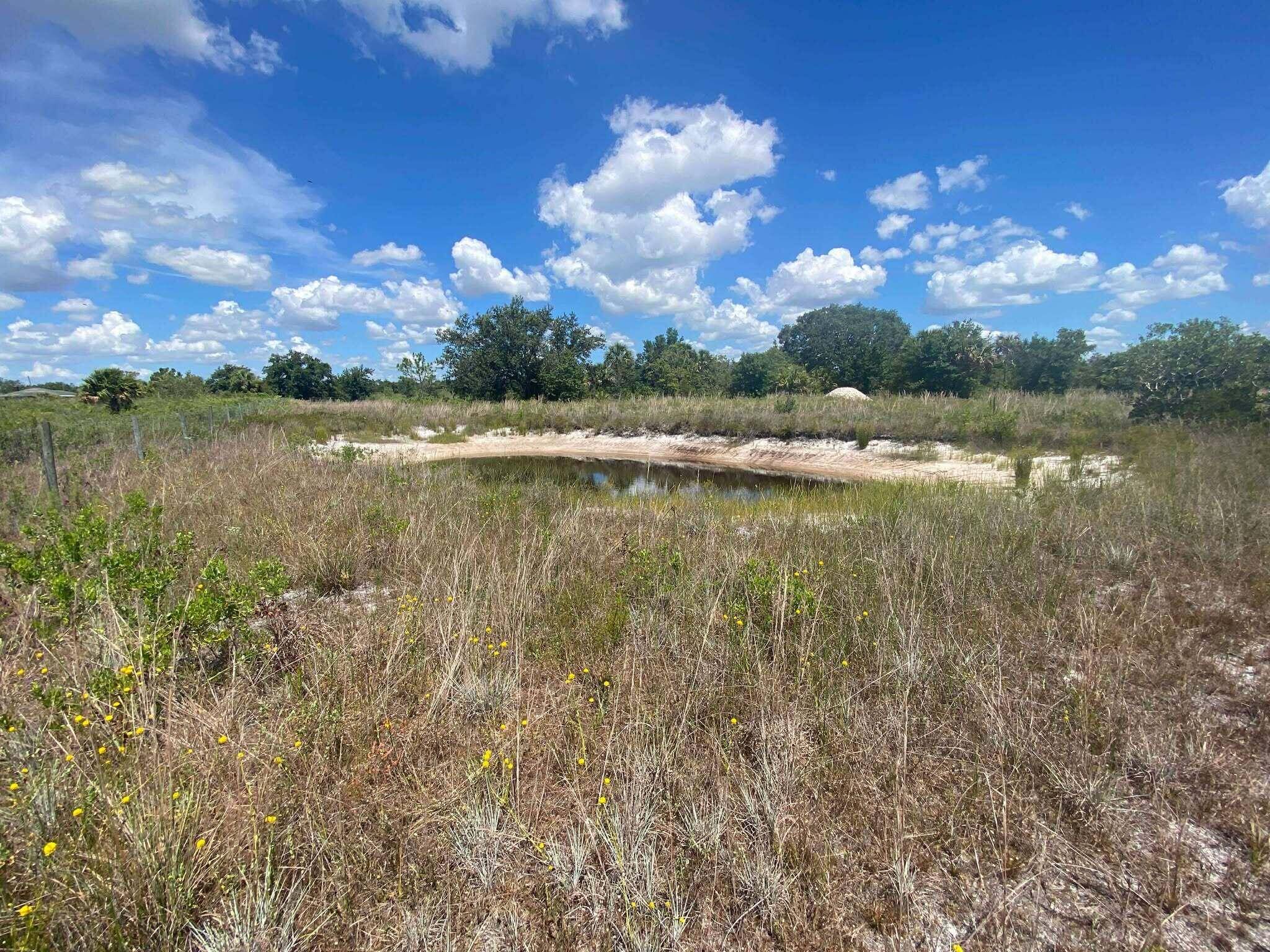 Okeechobee, FL 34972,20538 NW 284th ST