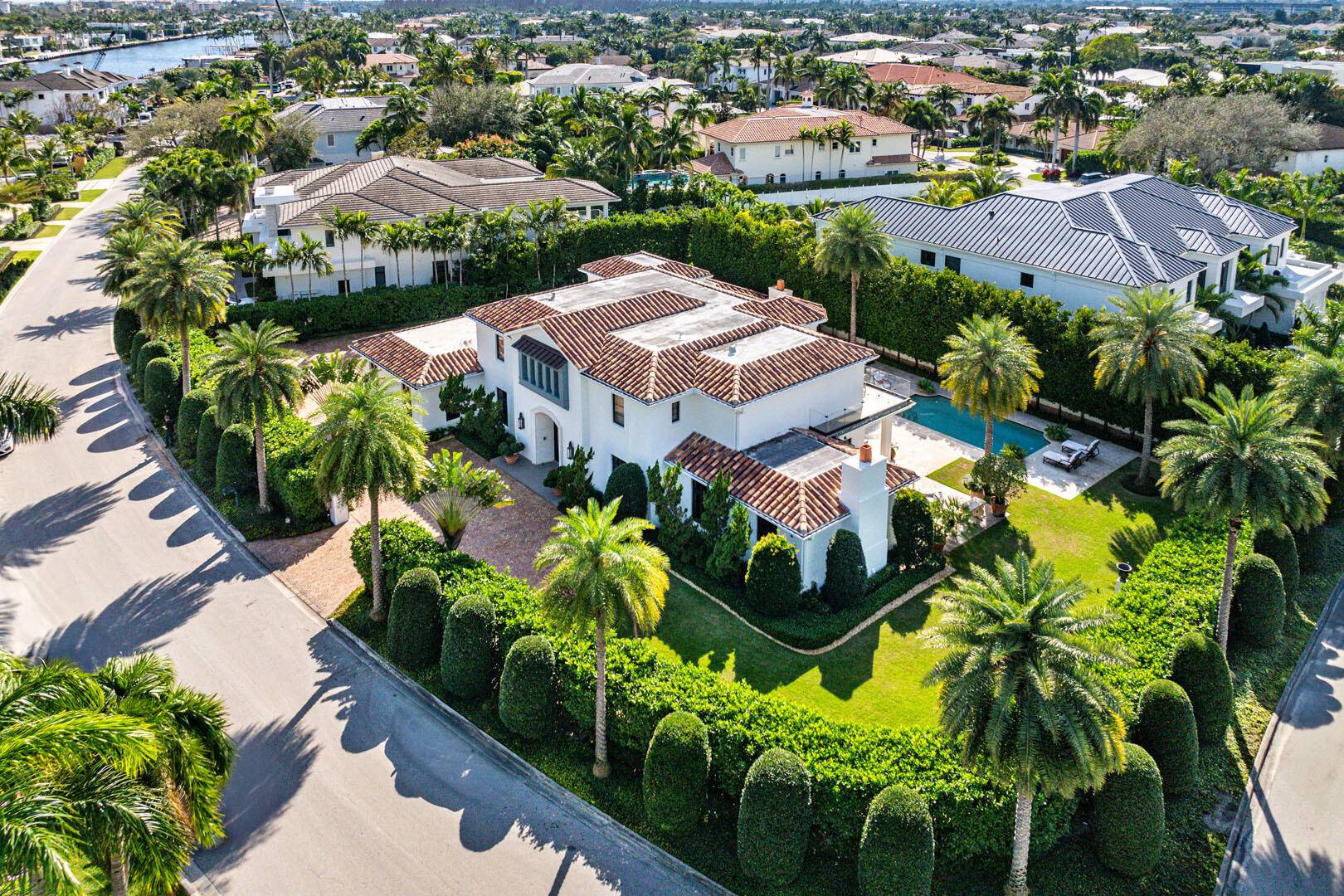 Boca Raton, FL 33432,2121 E Maya Palm DR