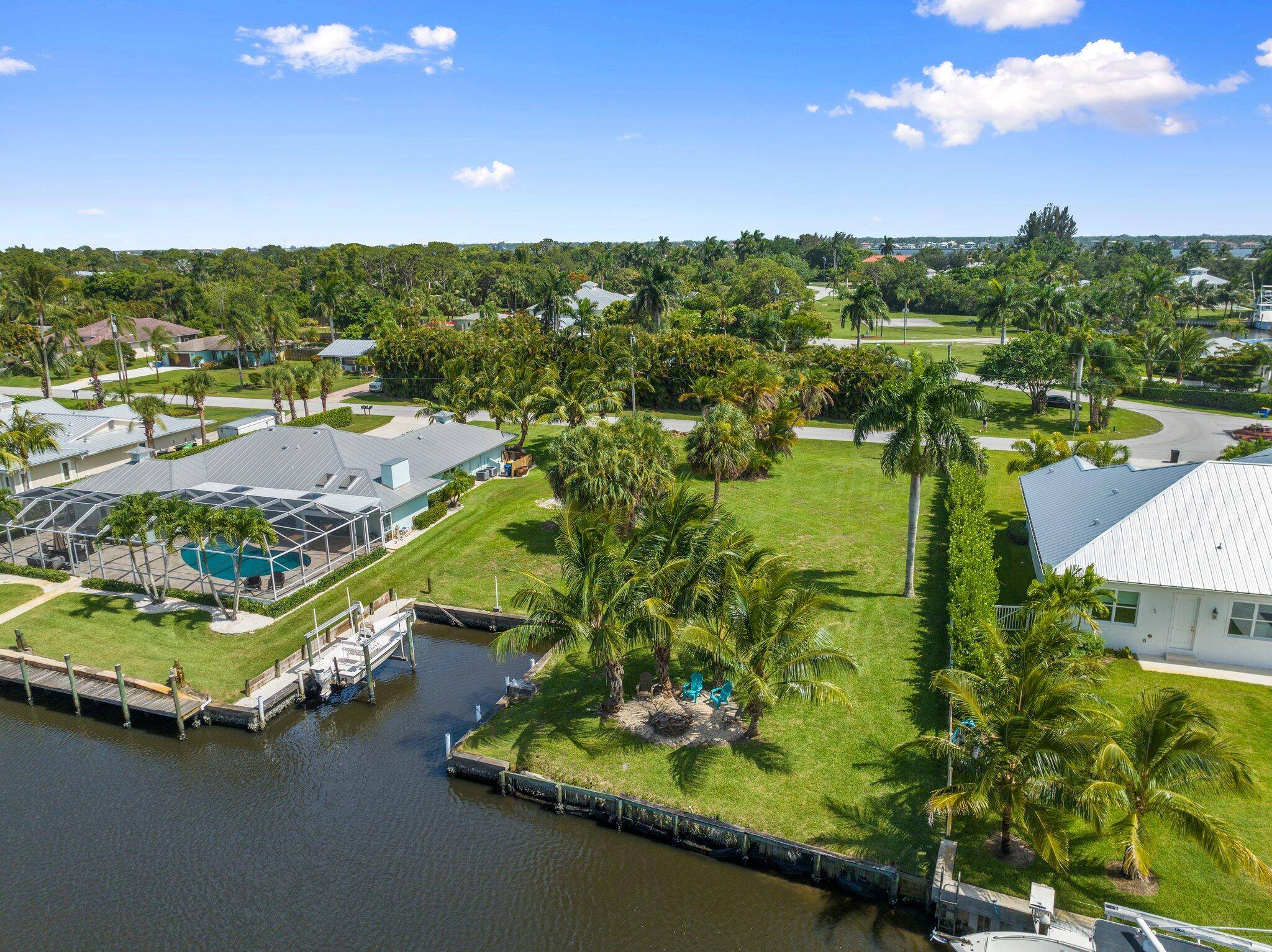 Stuart, FL 34994,1706 NW Fork RD