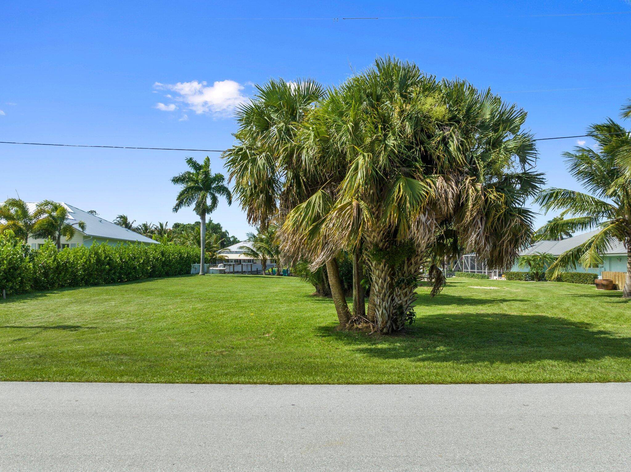 Stuart, FL 34994,1706 NW Fork RD
