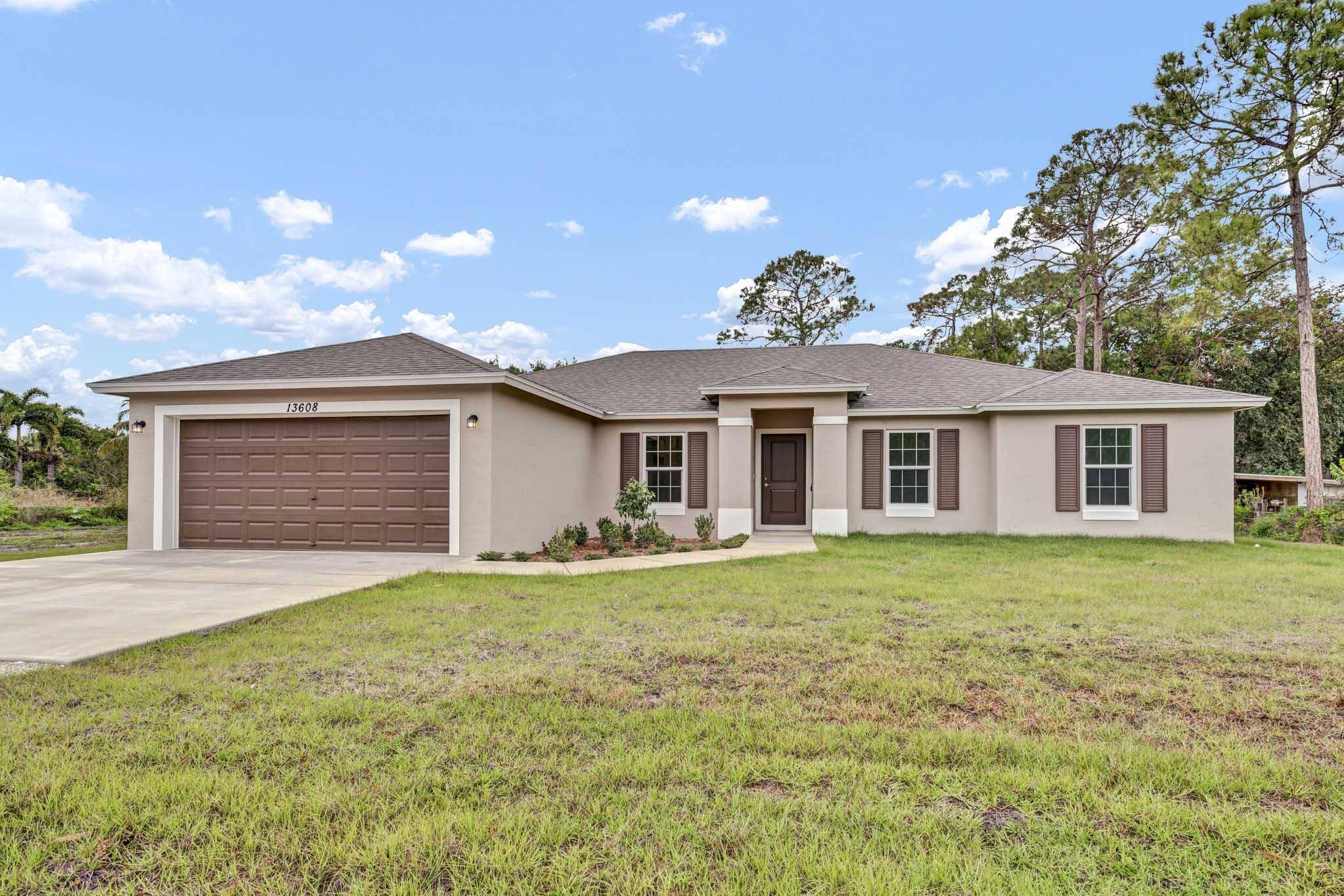 Loxahatchee, FL 33470,13608 N 69th ST
