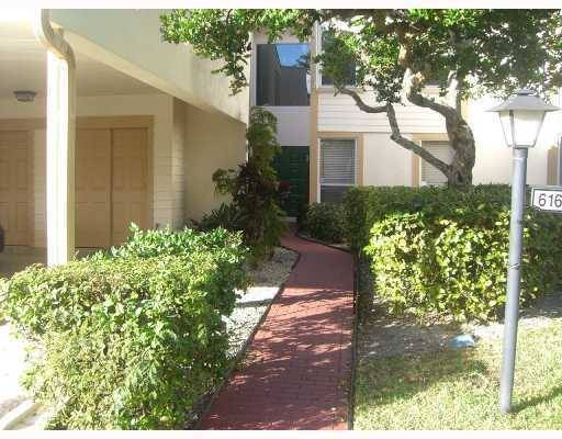 Boca Raton, FL 33433,6165 Old Court RD 223