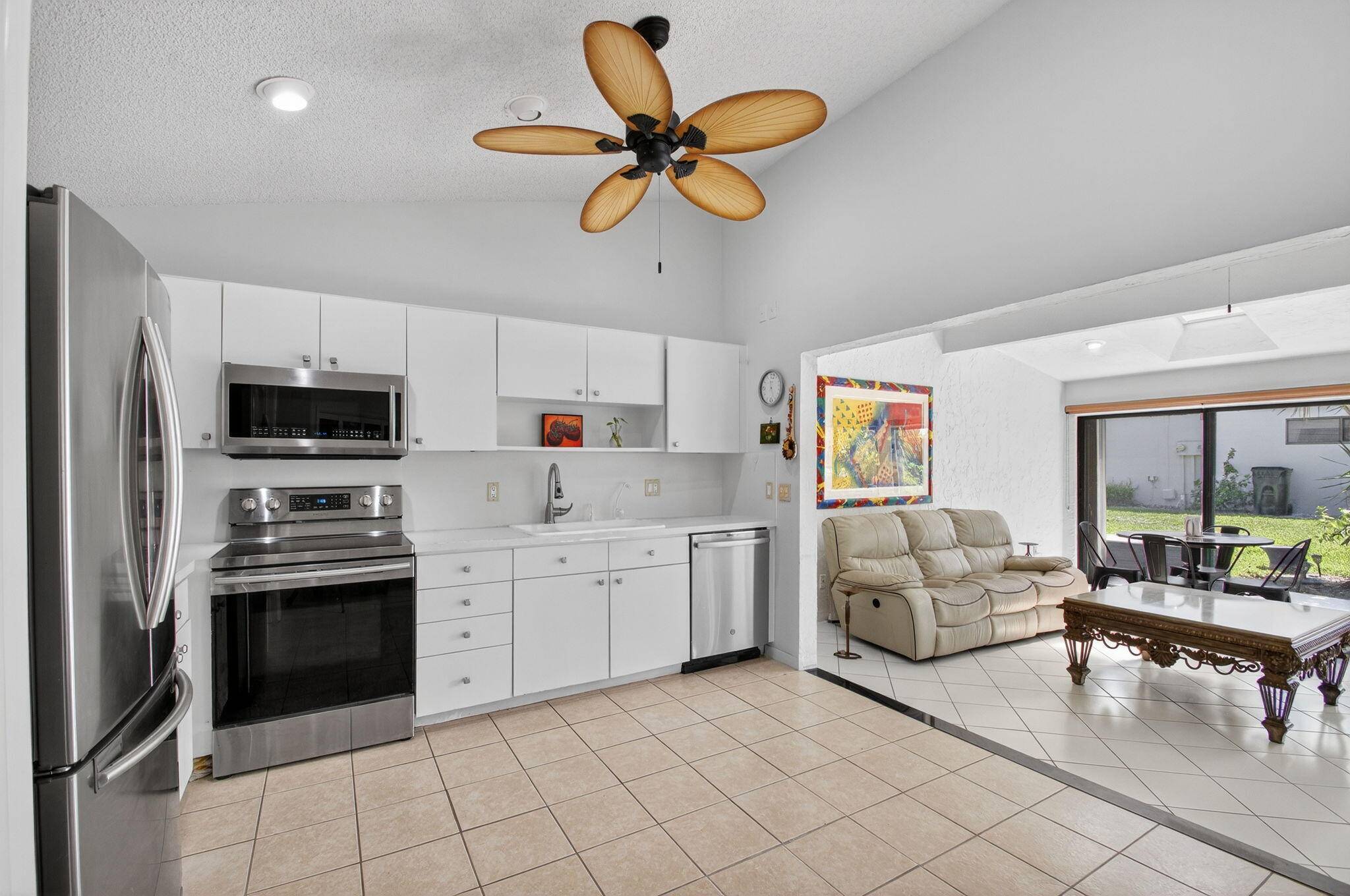 Delray Beach, FL 33445,3010 NW 12th ST D