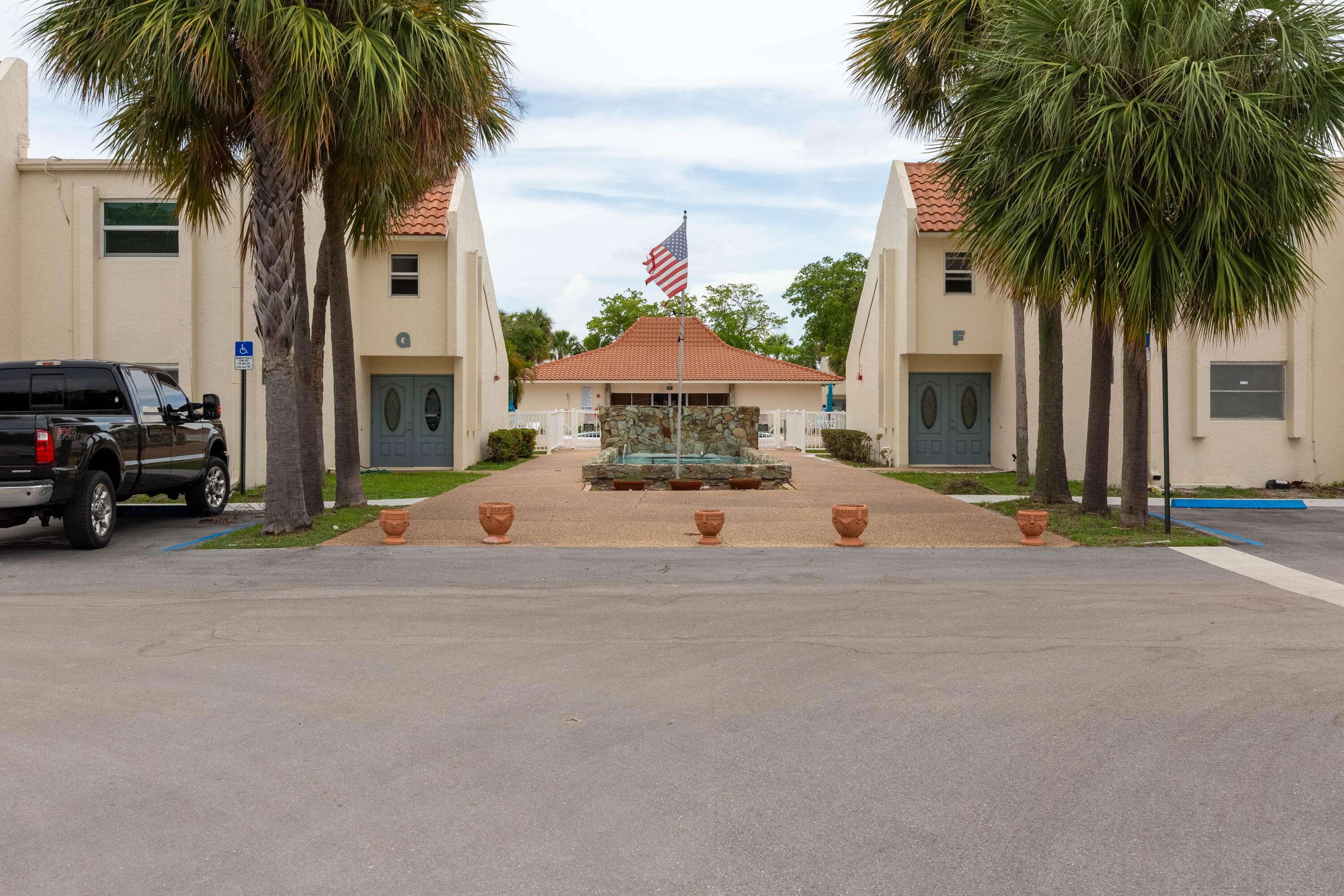 Deerfield Beach, FL 33441,1428 SE 4th AVE 127