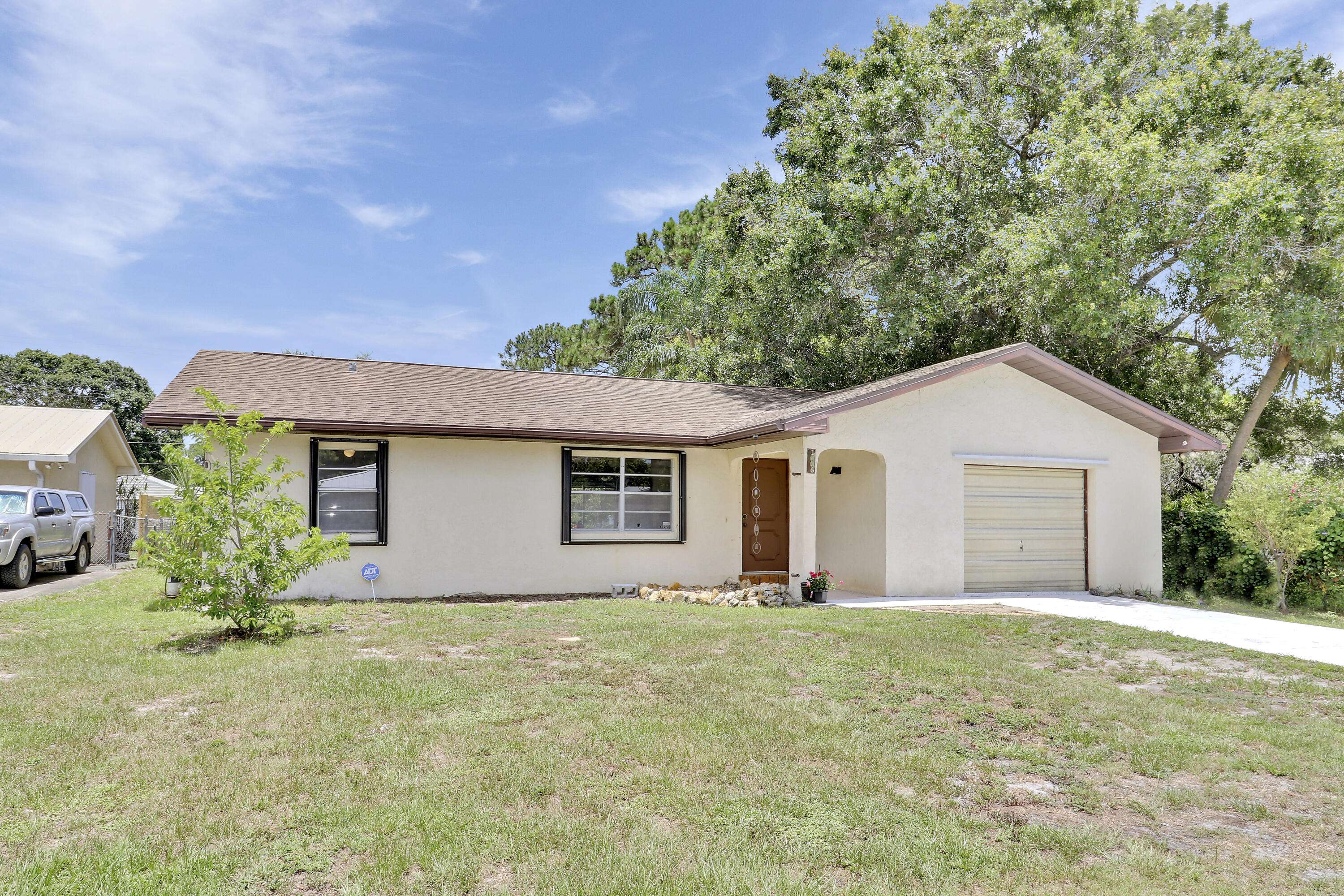 Fort Pierce, FL 34982,1006 Gatewood AVE