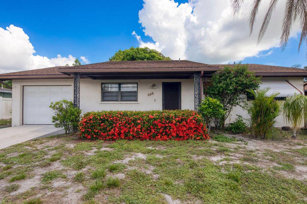 Port Saint Lucie, FL 34983,325 SE Bayview TER