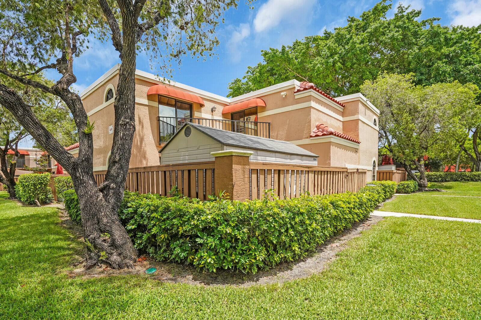 Boca Raton, FL 33433,8291 Thames BLVD C