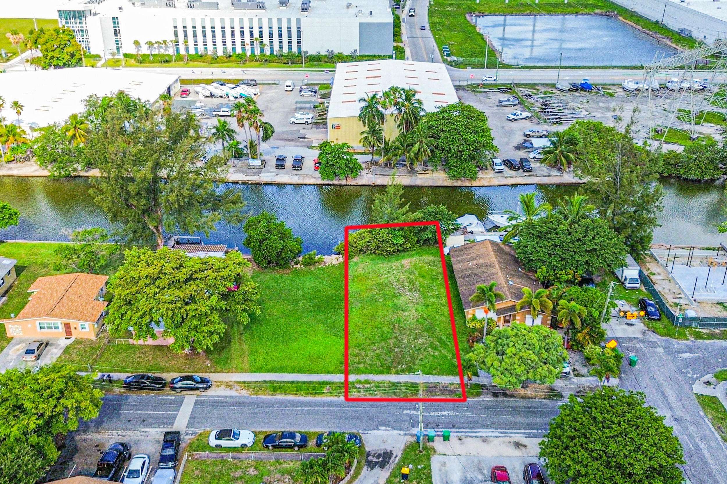 Dania Beach, FL 33004,193 NW 14th WAY