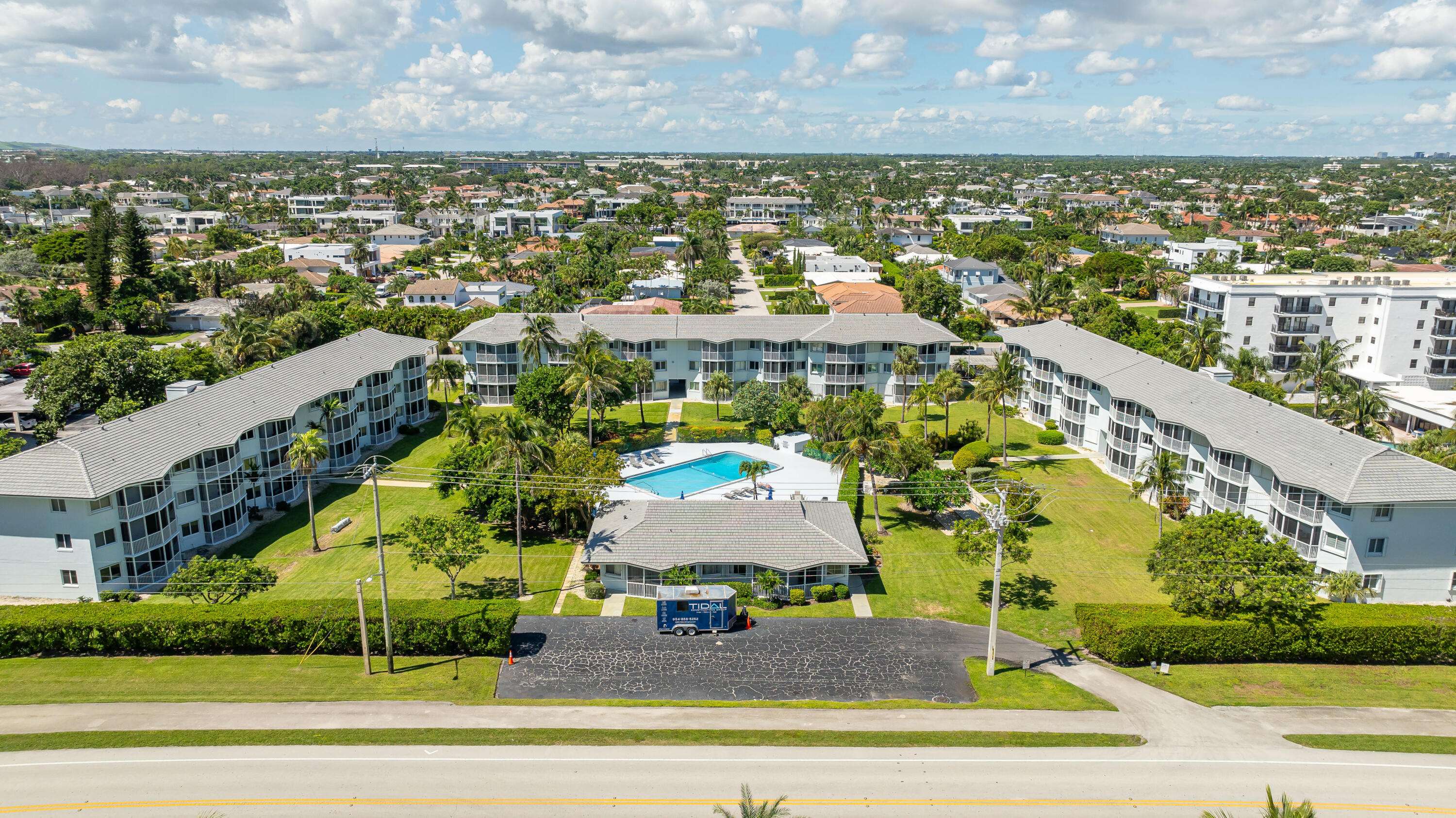 Boca Raton, FL 33432,2700 Banyan RD 23