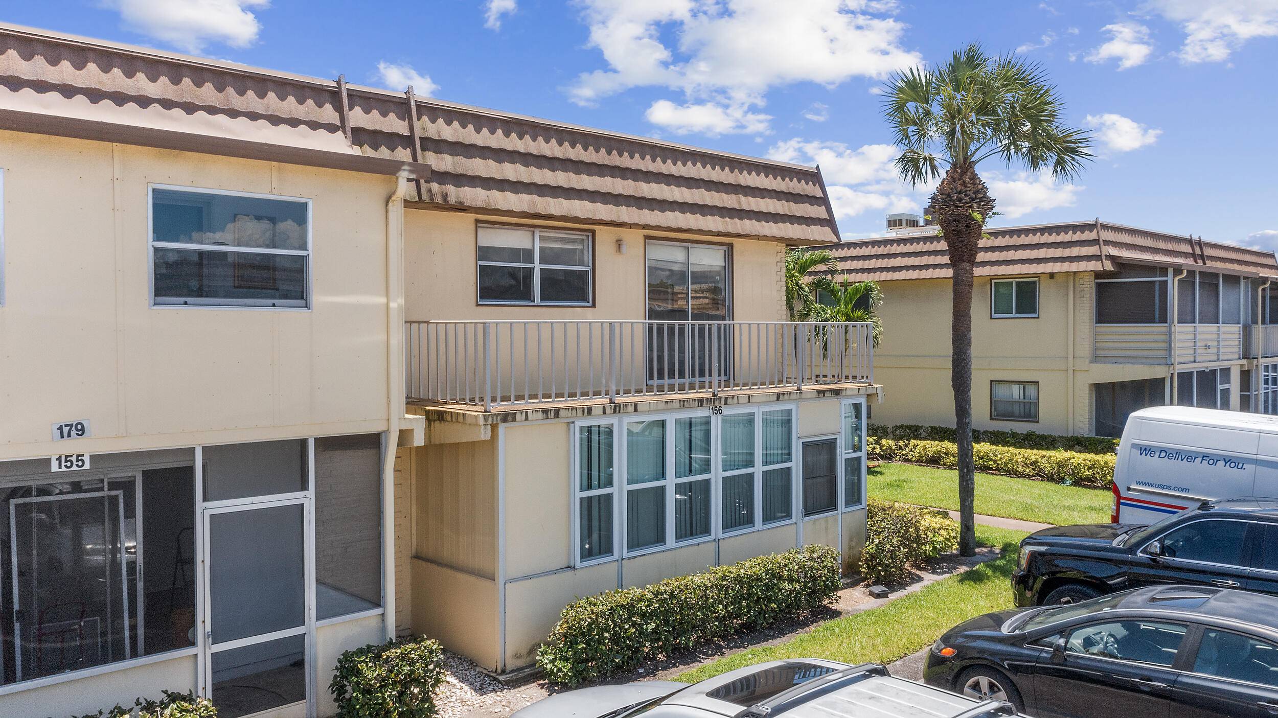 Delray Beach, FL 33446,180 Saxony D