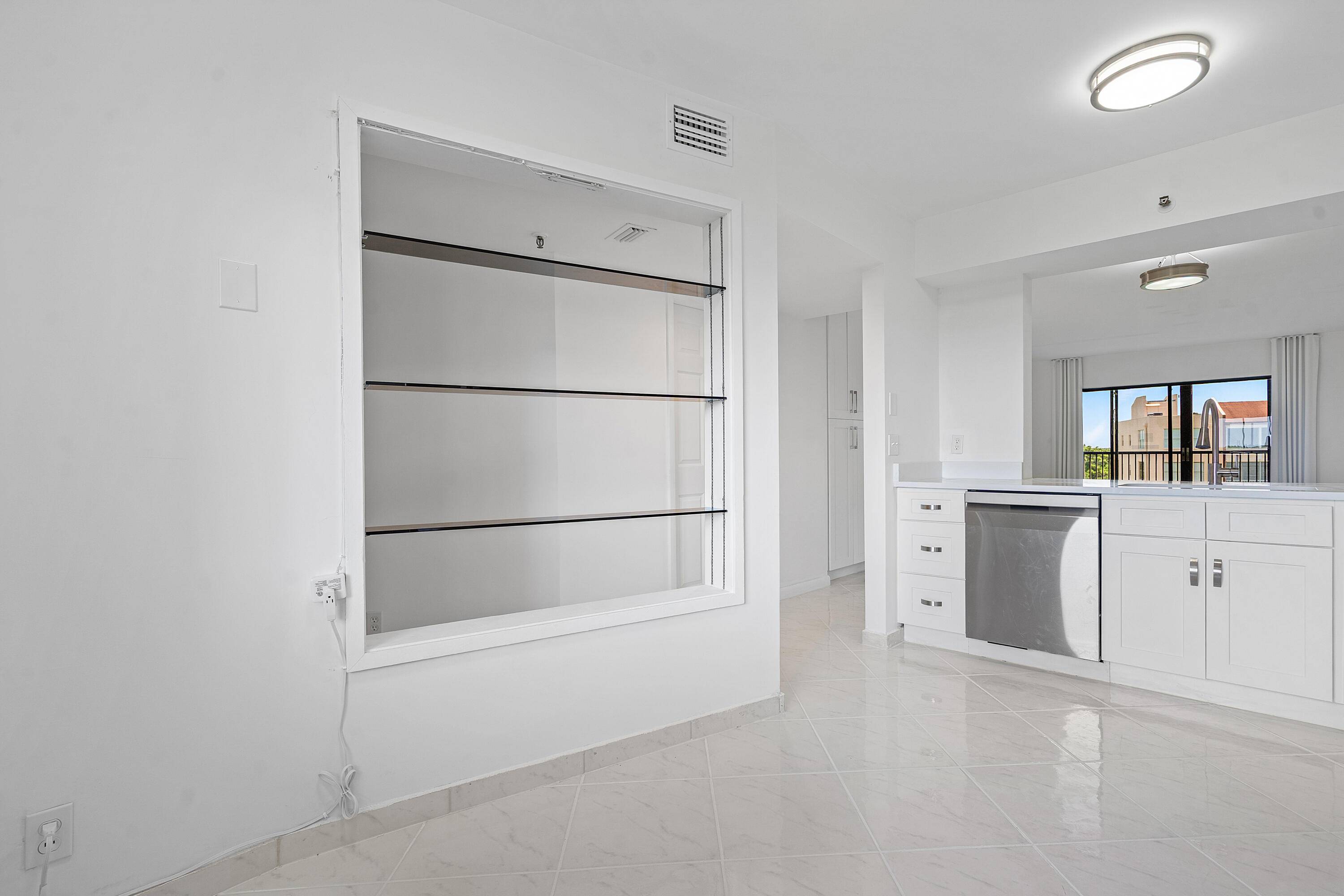 Delray Beach, FL 33446,14475 Strathmore LN 707