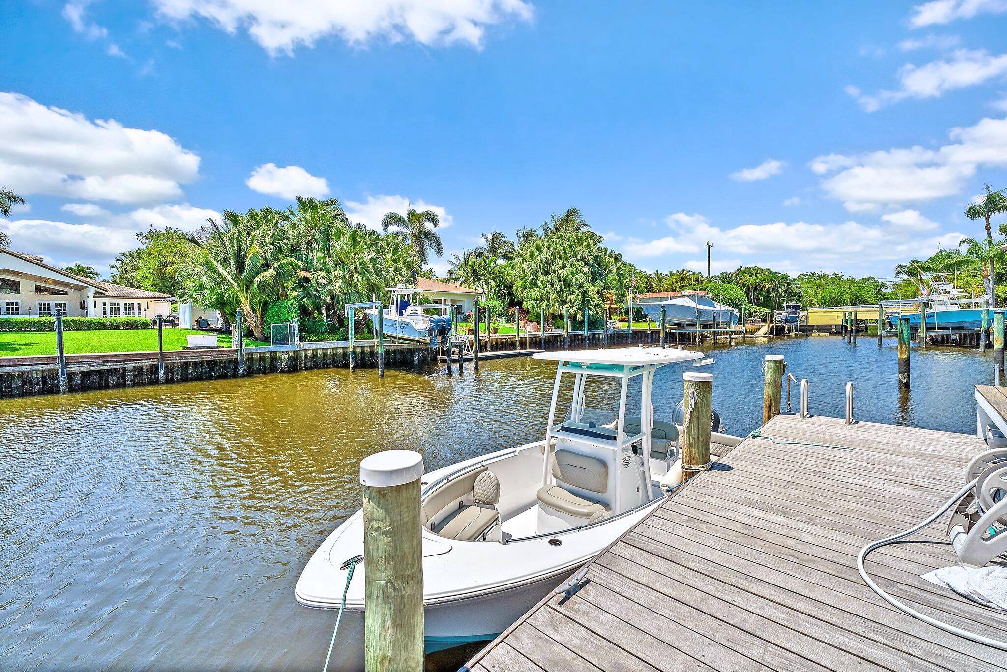 Palm Beach Gardens, FL 33410,2438 Inland Cove RD