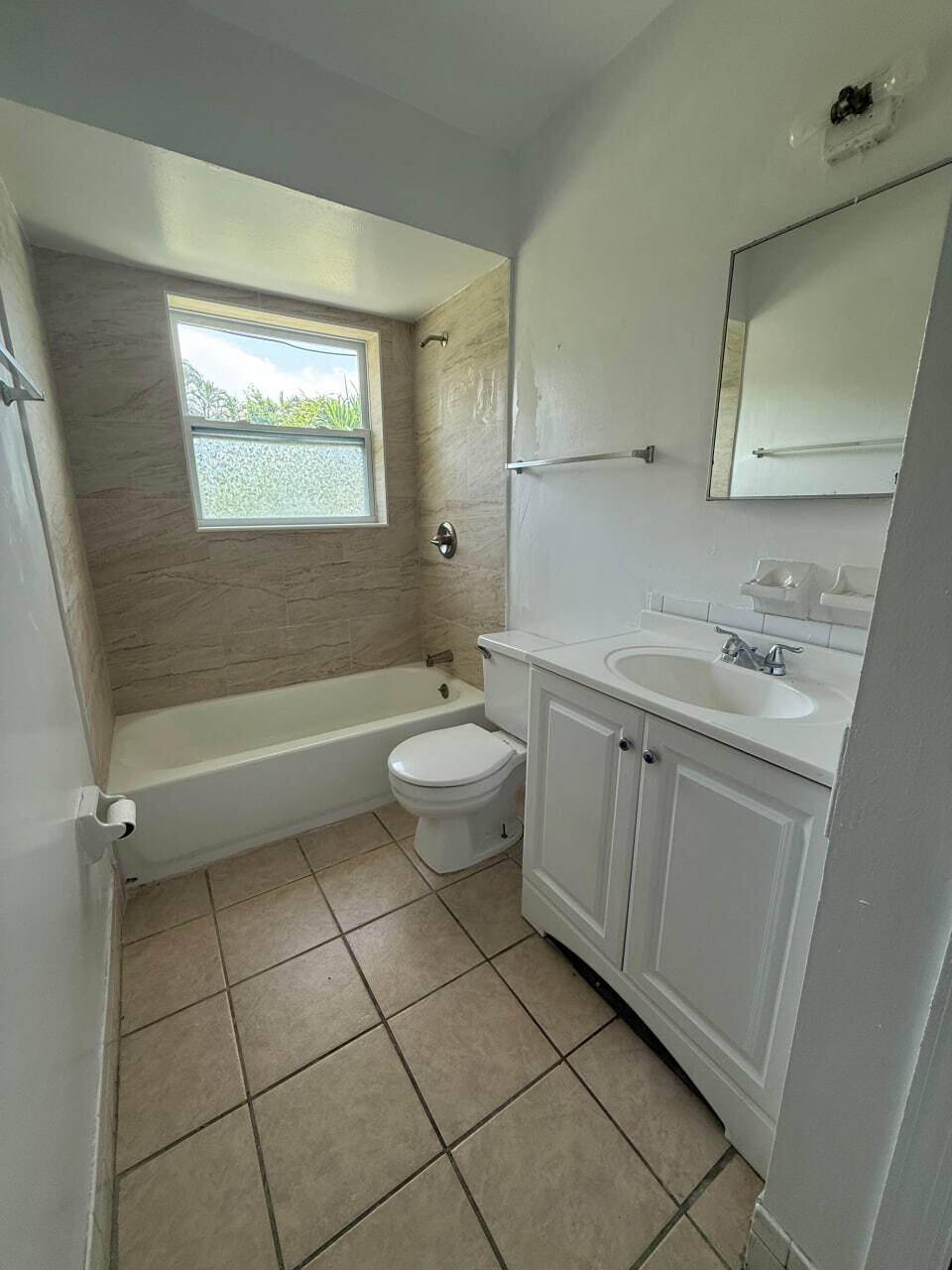 North Palm Beach, FL 33408,1794 Juno RD 5