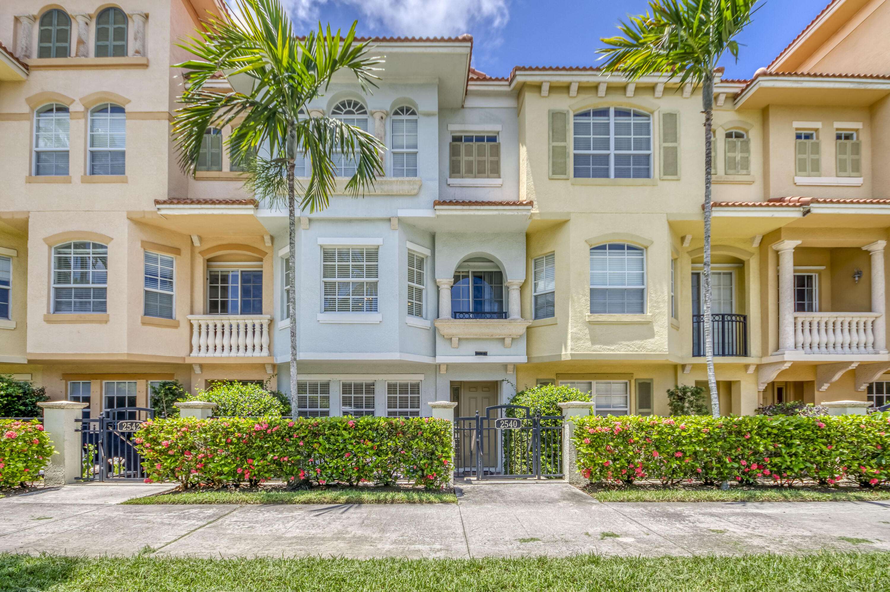 Palm Beach Gardens, FL 33410,2540 Gardens Pkwy