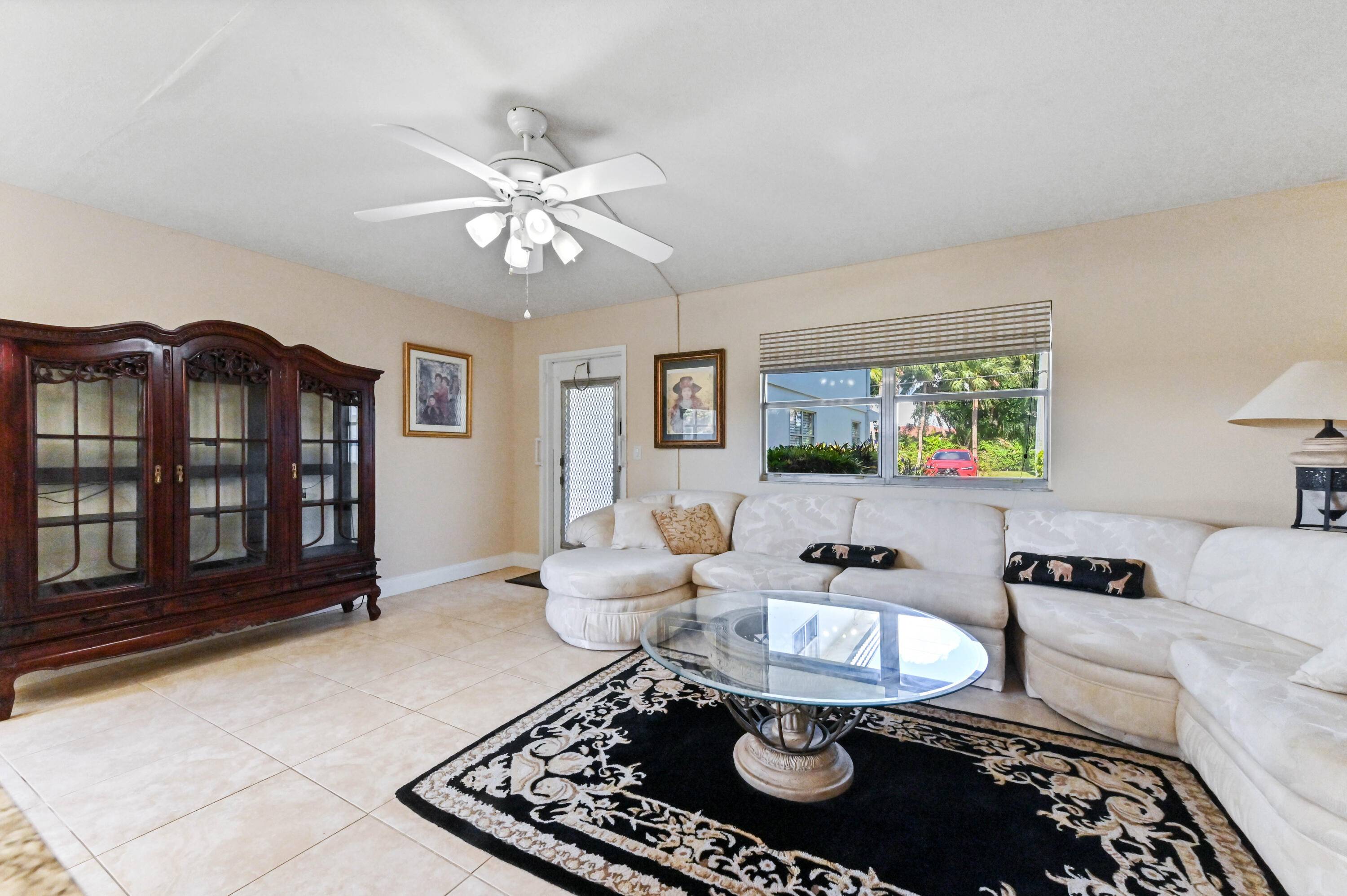 Delray Beach, FL 33446,154 Tuscany C