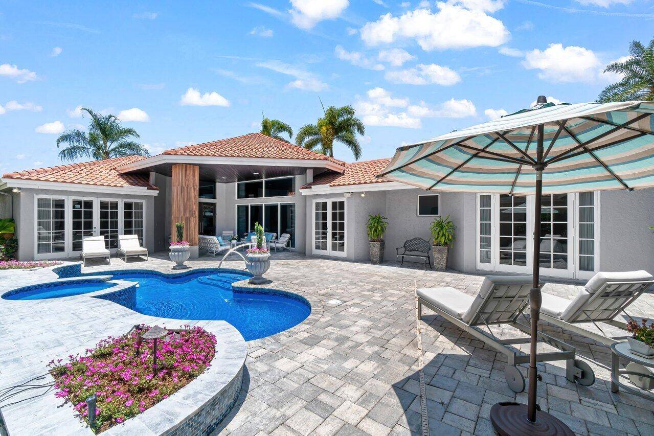 Boca Raton, FL 33496,5119 Suffolk DR