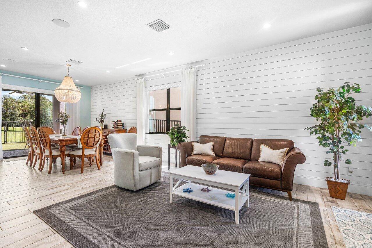 Lake Worth, FL 33467,7611 Moonrise DR