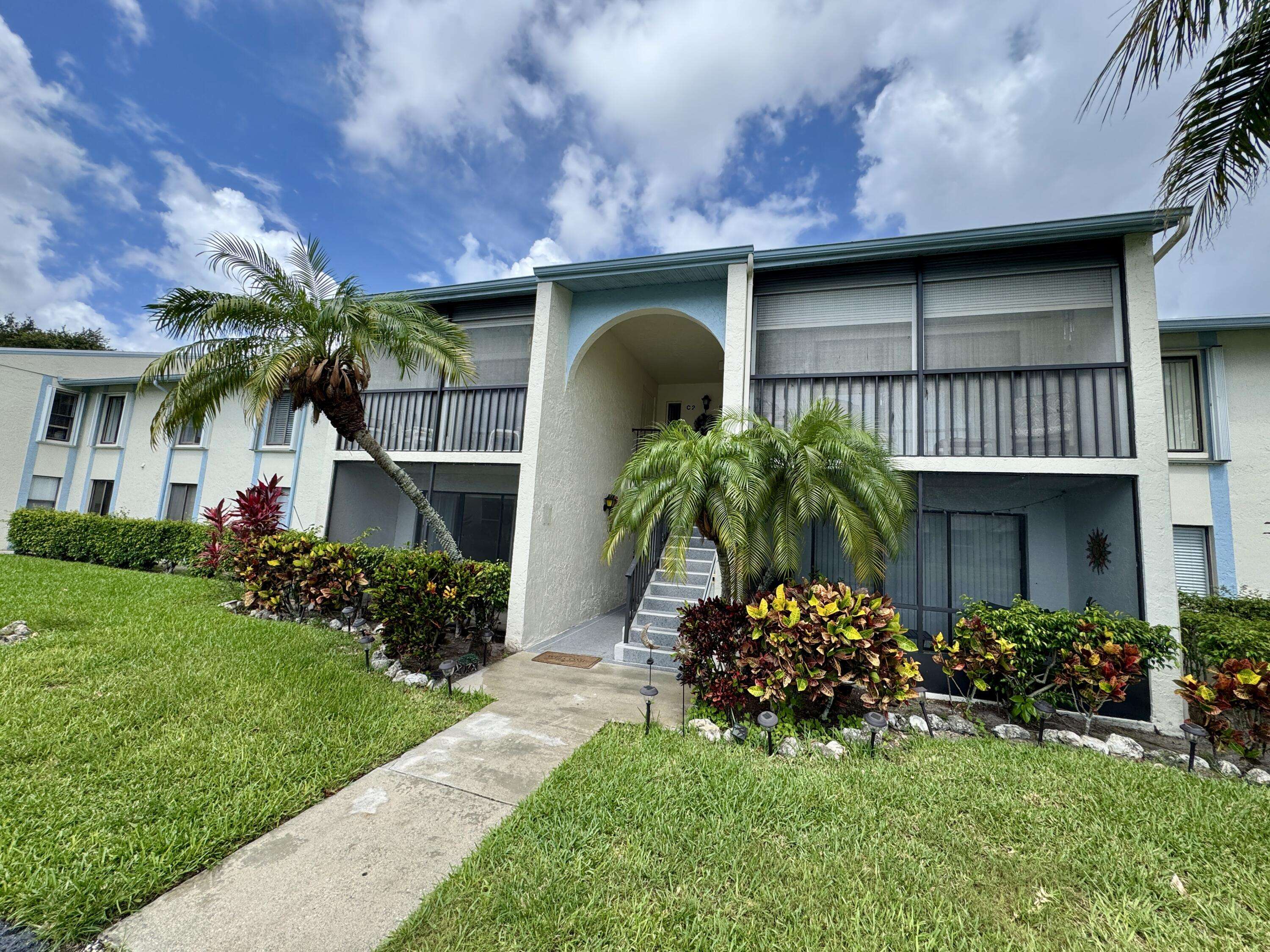 West Palm Beach, FL 33409,1119 Green Pine BLVD C1