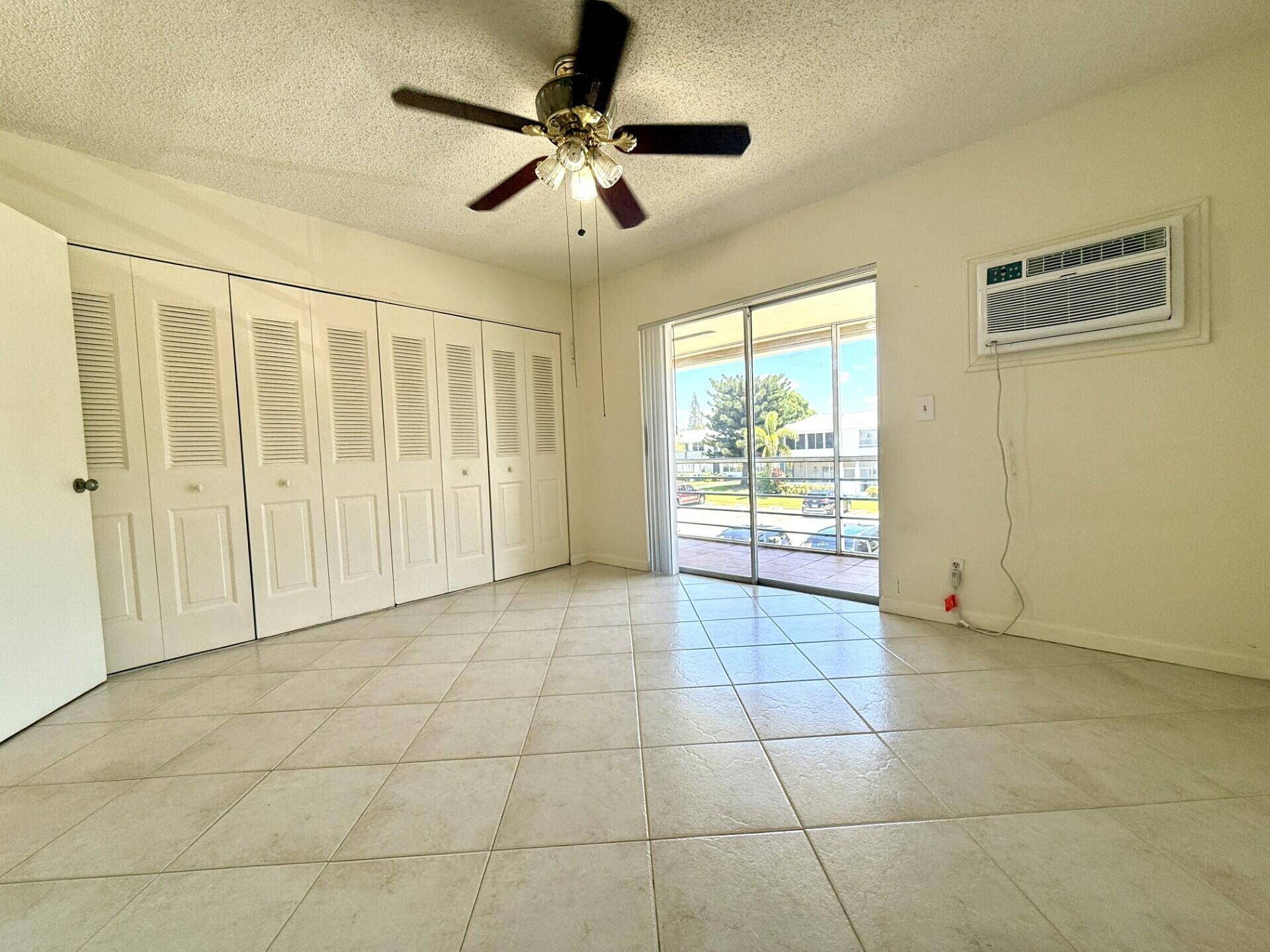 West Palm Beach, FL 33417,262 Sheffield K
