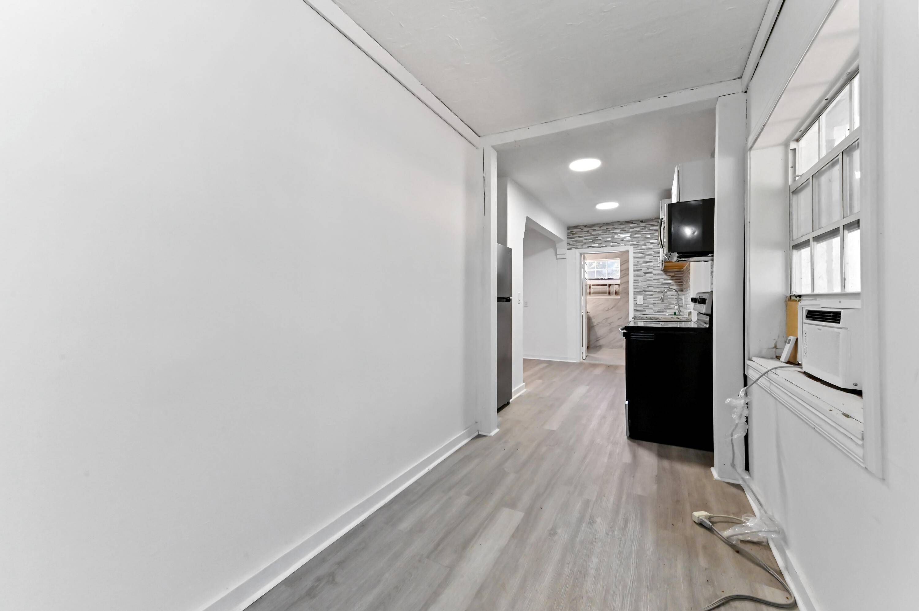 North Palm Beach, FL 33408,1831 Juno RD 1