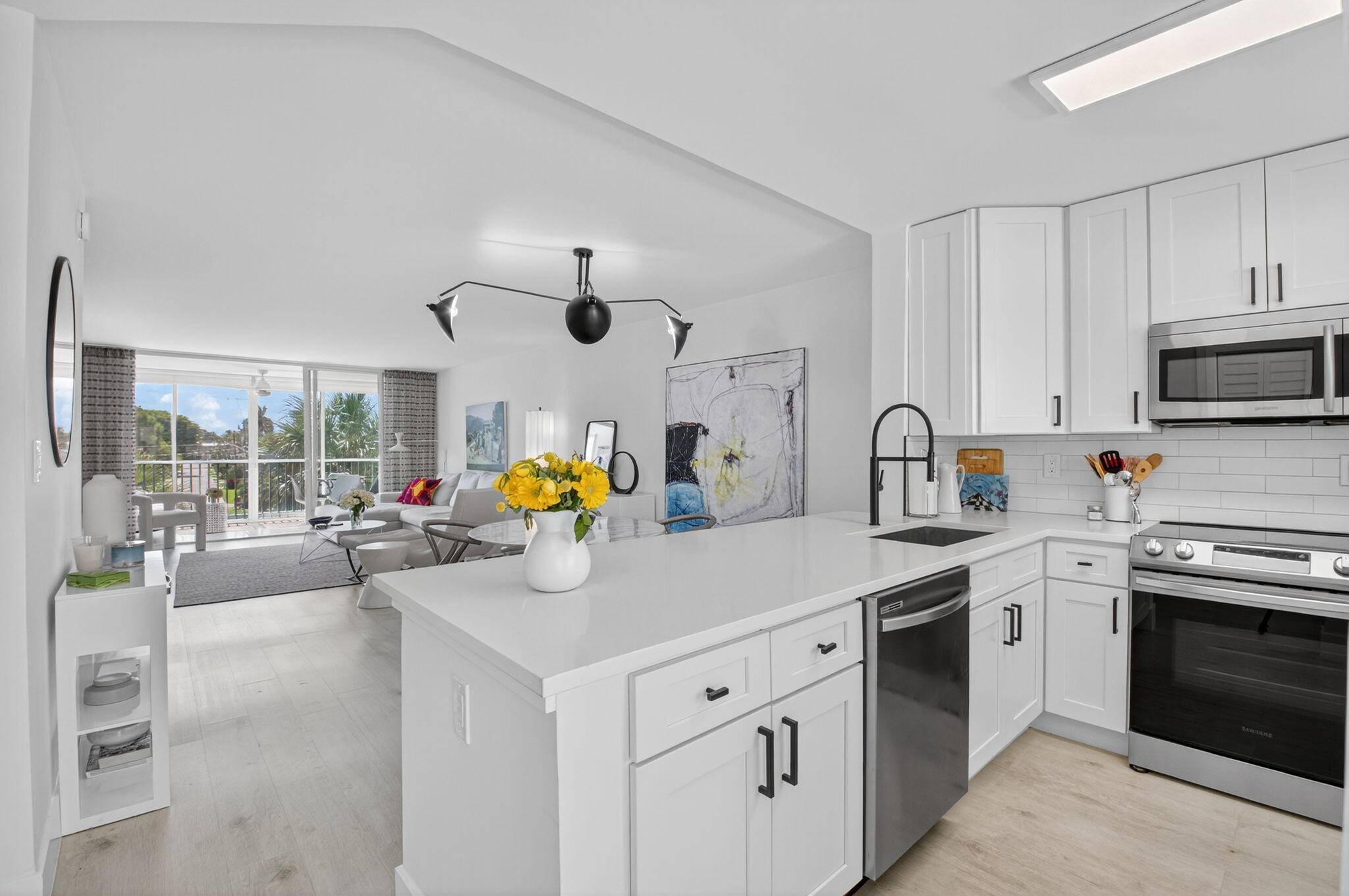 Delray Beach, FL 33483,930 Dogwood DR 358