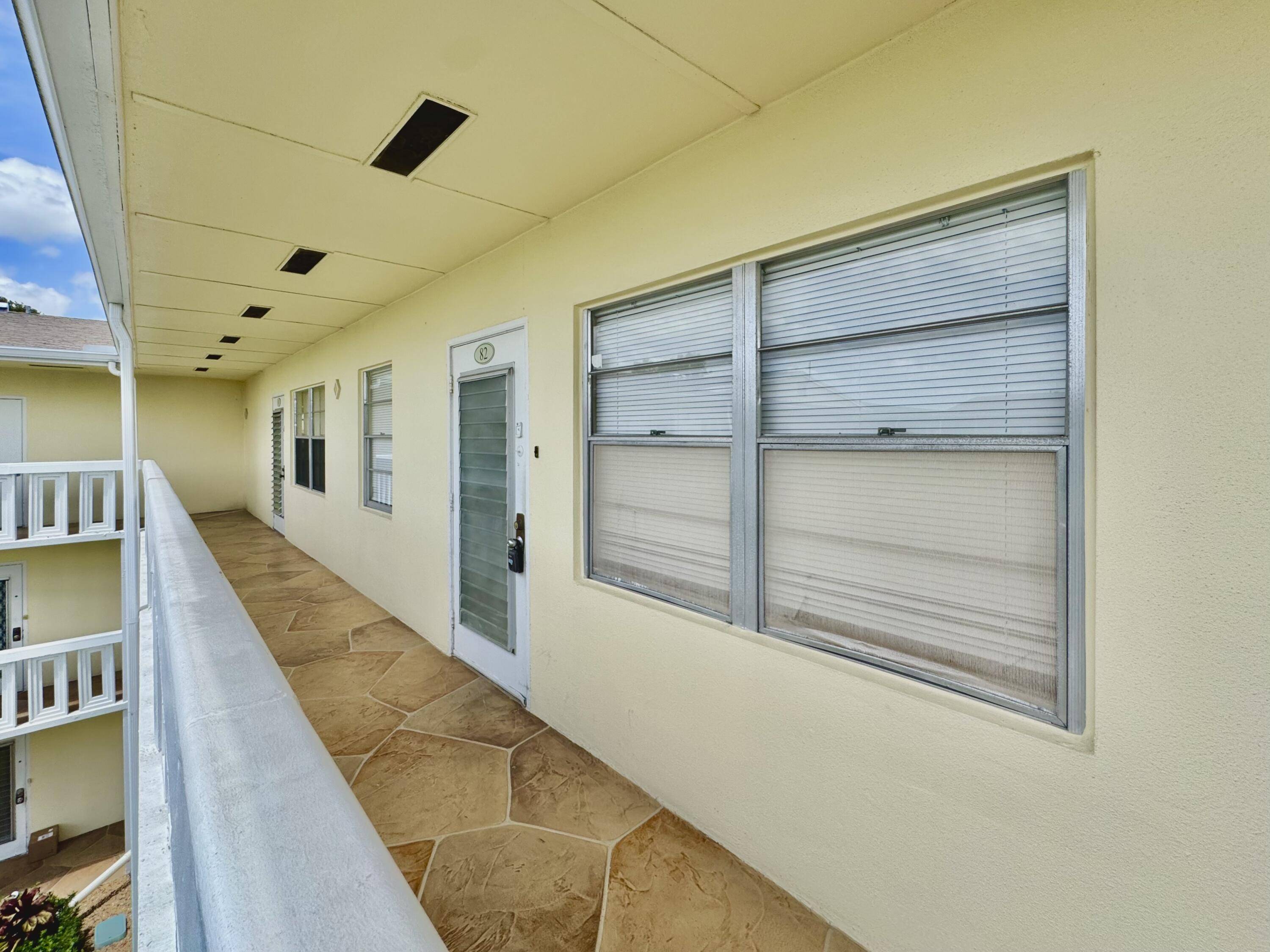 Boca Raton, FL 33434,82 Dorset B