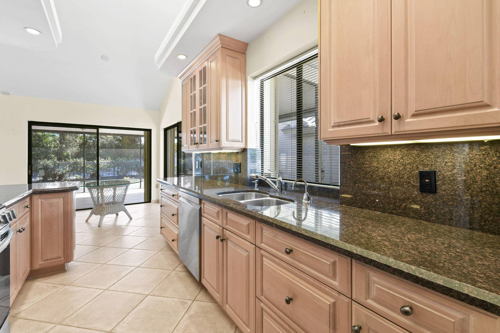 Jupiter, FL 33477,247 Ridge RD