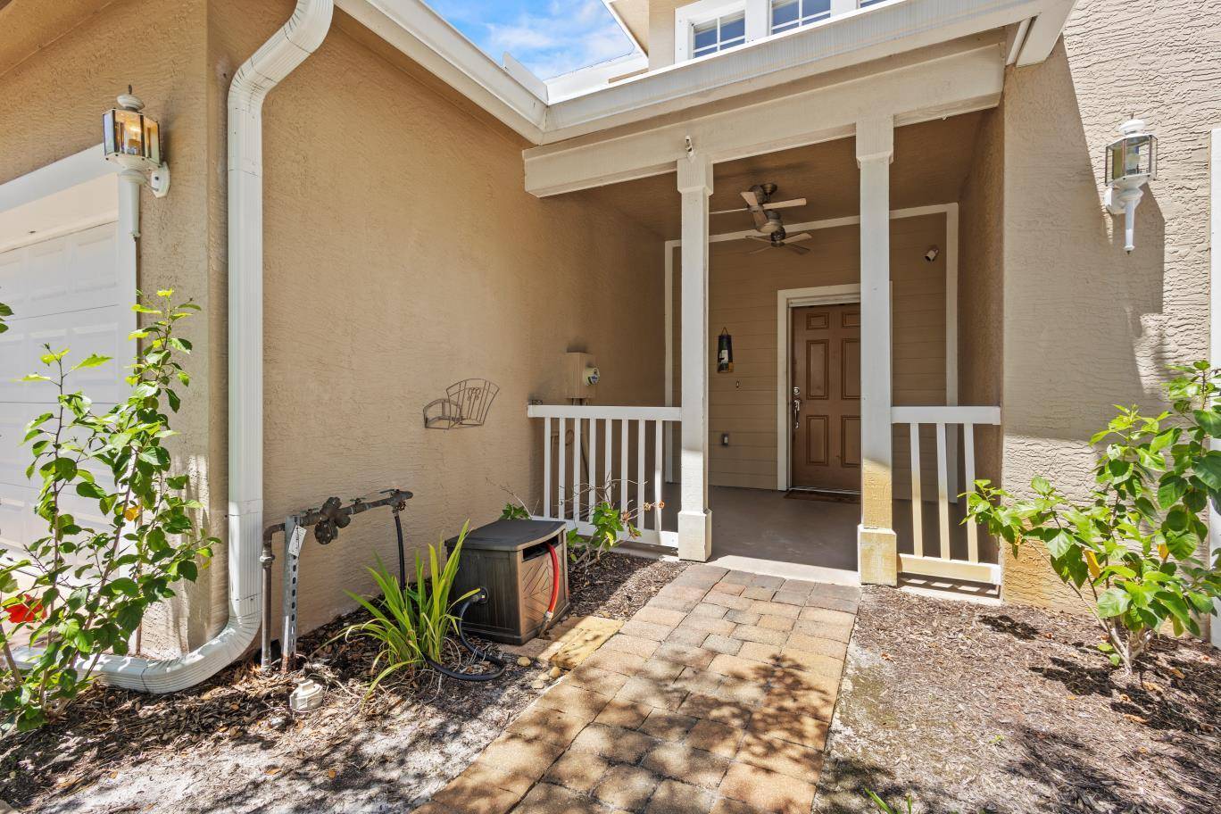 Port Saint Lucie, FL 34983,624 NE Bent Paddle LN
