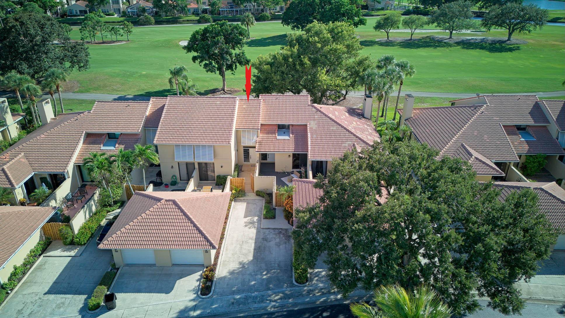 Palm Beach Gardens, FL 33418,293 N Old Meadow WAY