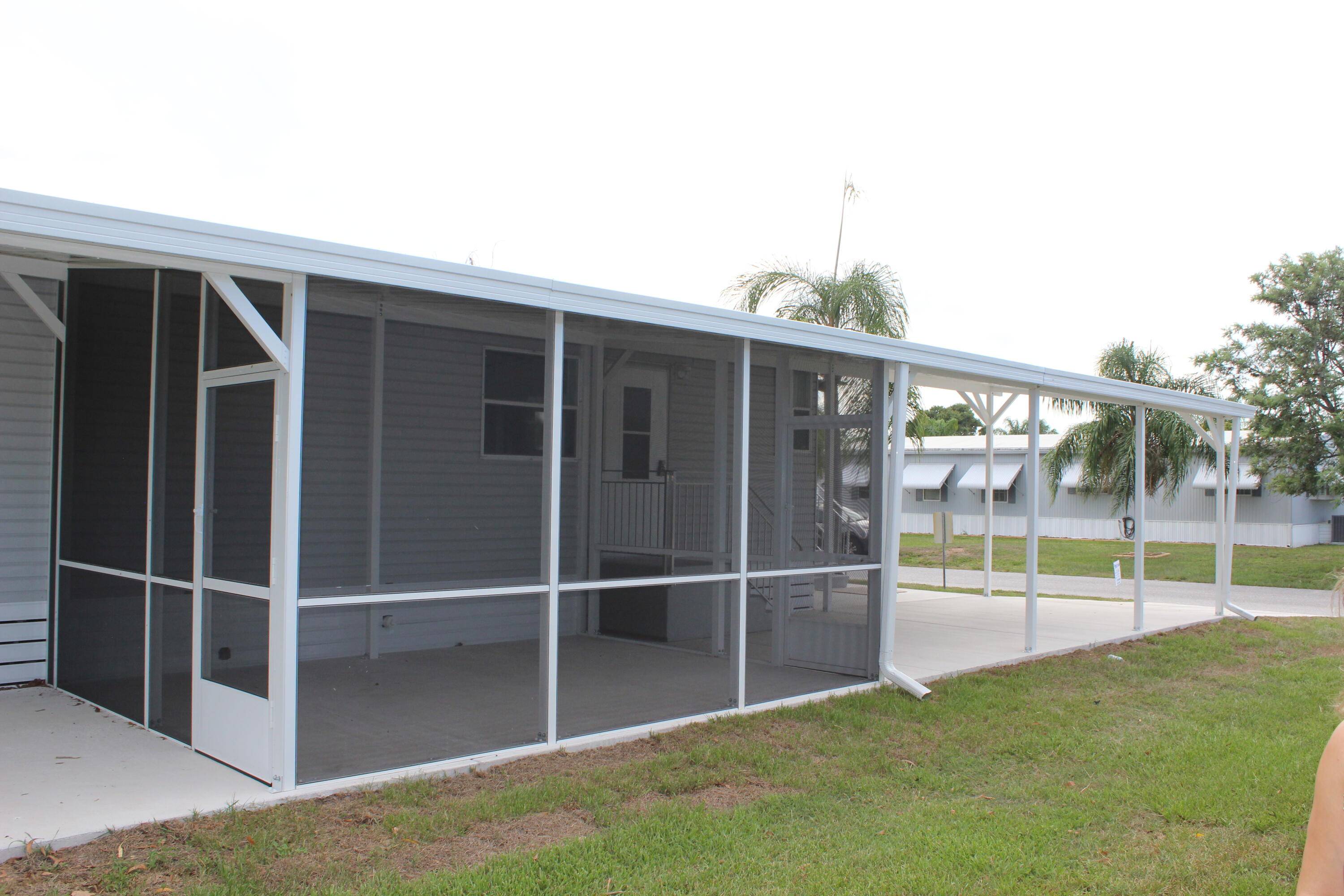 Port Saint Lucie, FL 34952,119 E E Caribbean