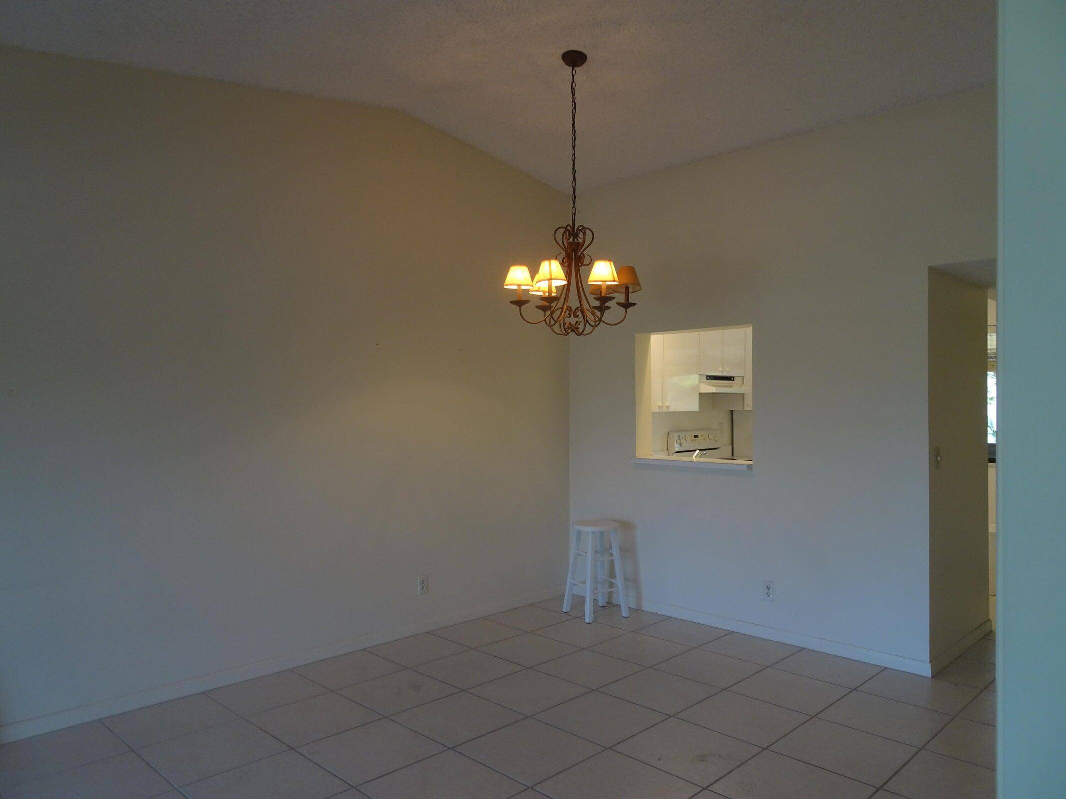 Boca Raton, FL 33433,6585 Somerset DR 205