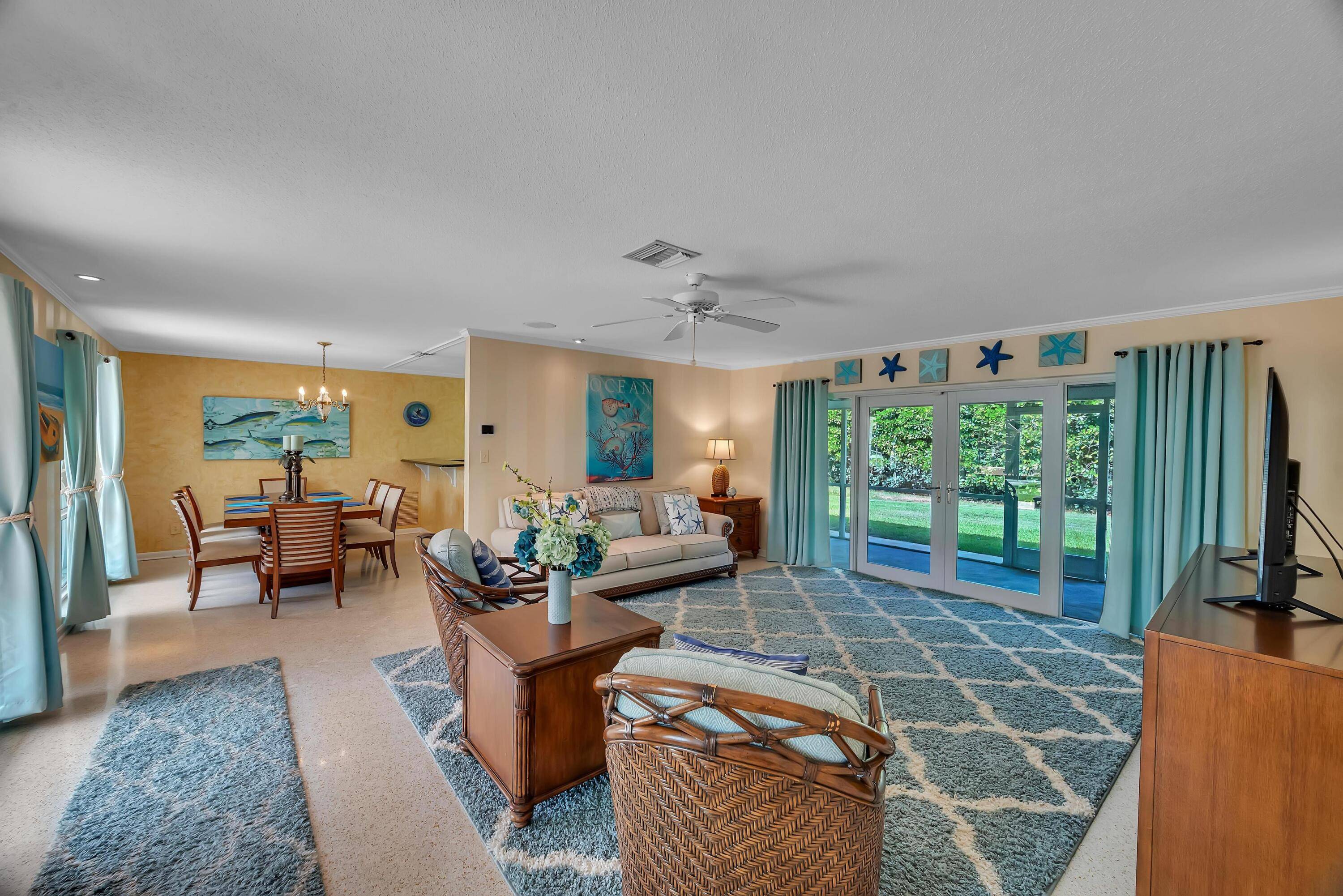 Vero Beach, FL 32962,1904 SE 5th CT