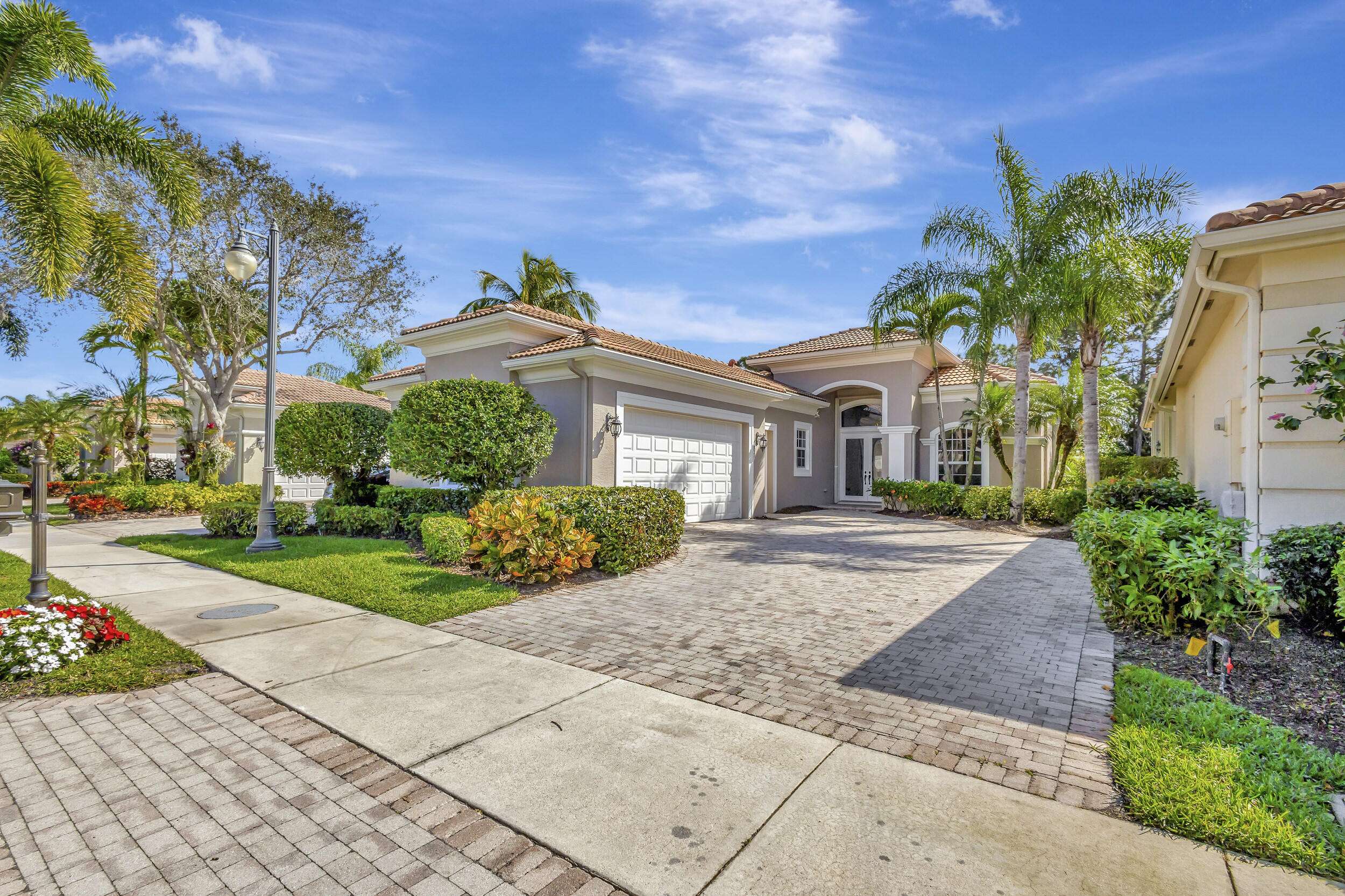 Palm Beach Gardens, FL 33418,128 Esperanza WAY