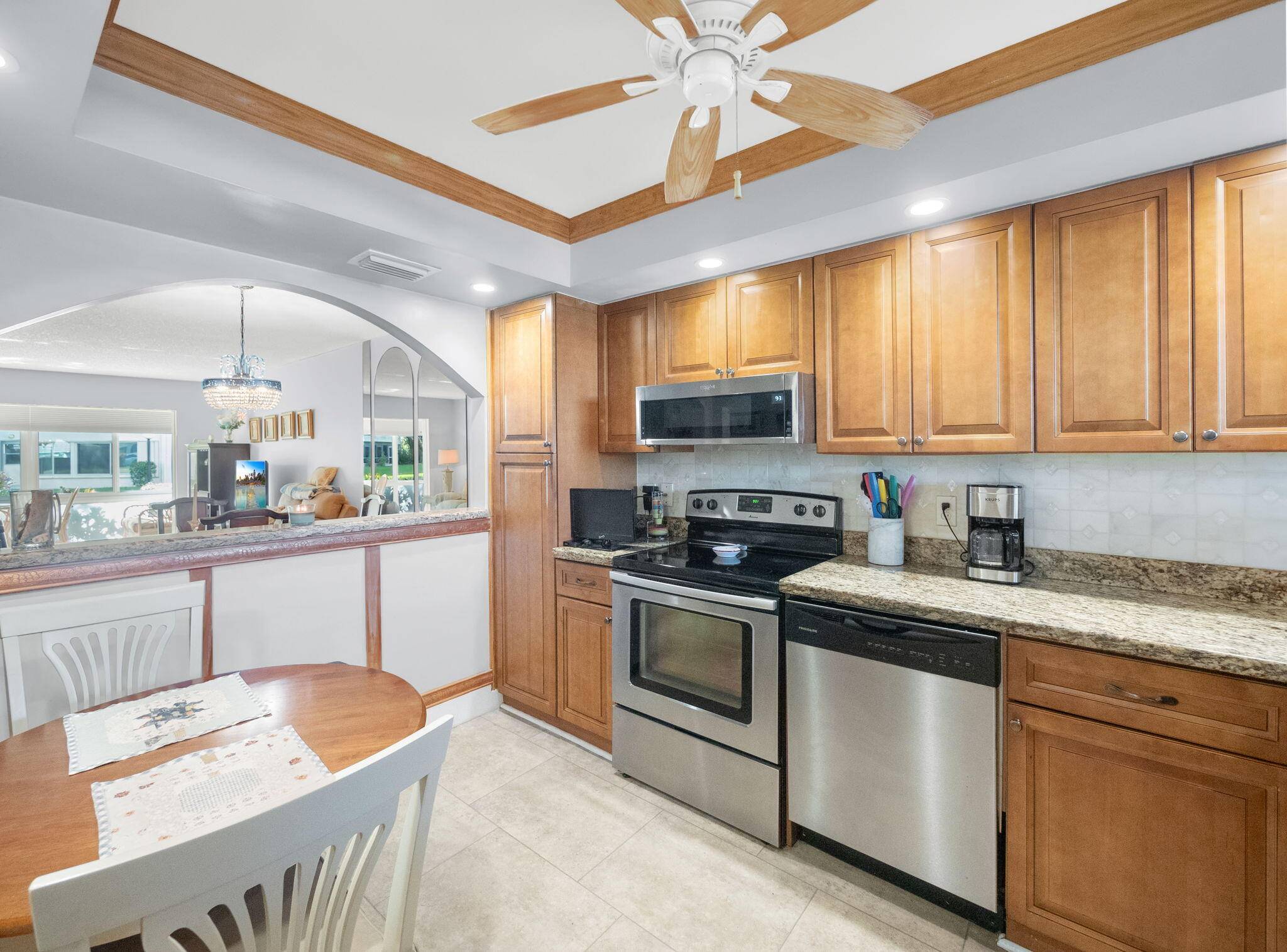 Lake Worth, FL 33467,3186 Via Poinciana 114