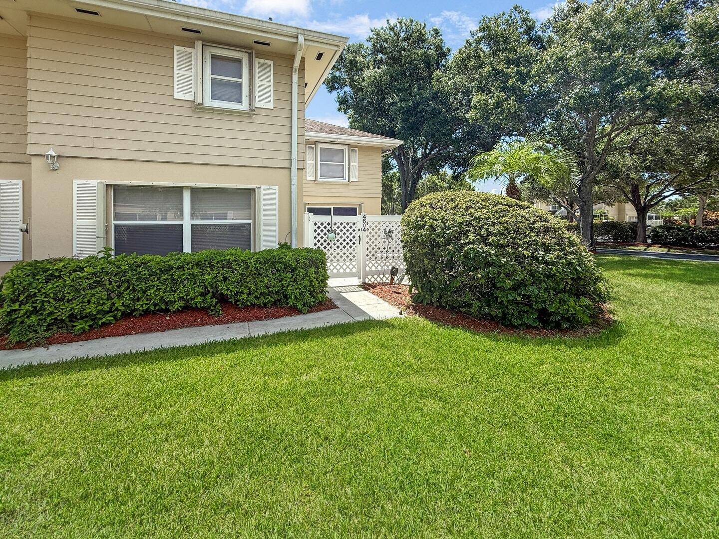 Boynton Beach, FL 33436,4604 Roxbury CT