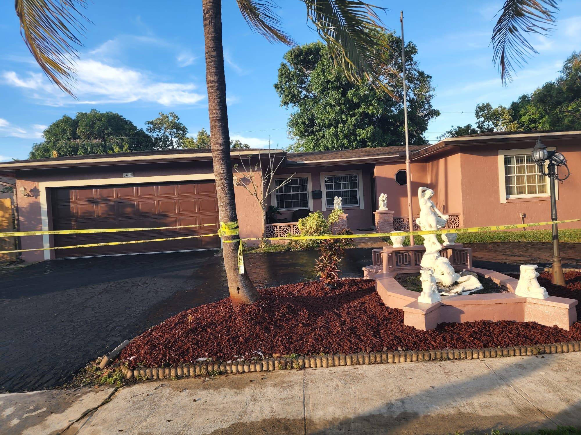 Lauderdale Lakes, FL 33311,3695 NW 27 ST