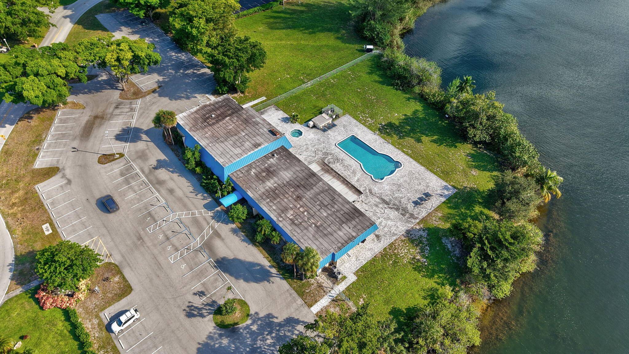 Deerfield Beach, FL 33064,4741 NW 13th AVE
