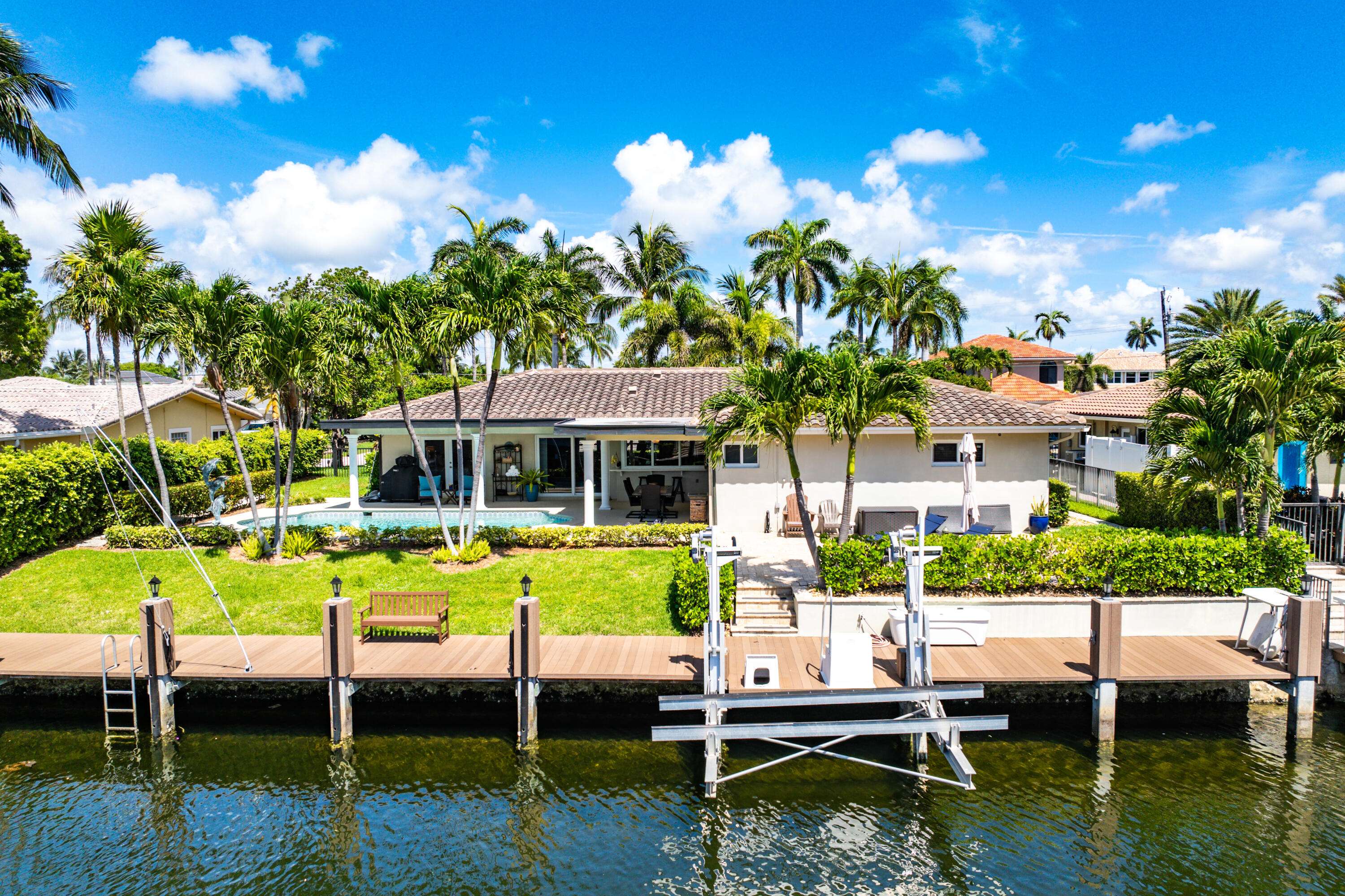 Lighthouse Point, FL 33064,4220 NE 24th AVE