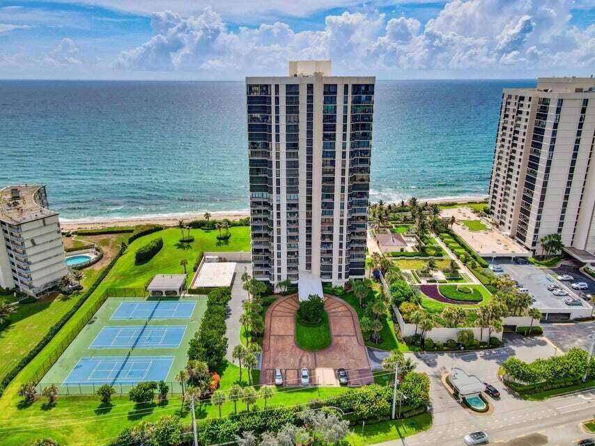 Singer Island, FL 33404,5380 N Ocean DR 11j