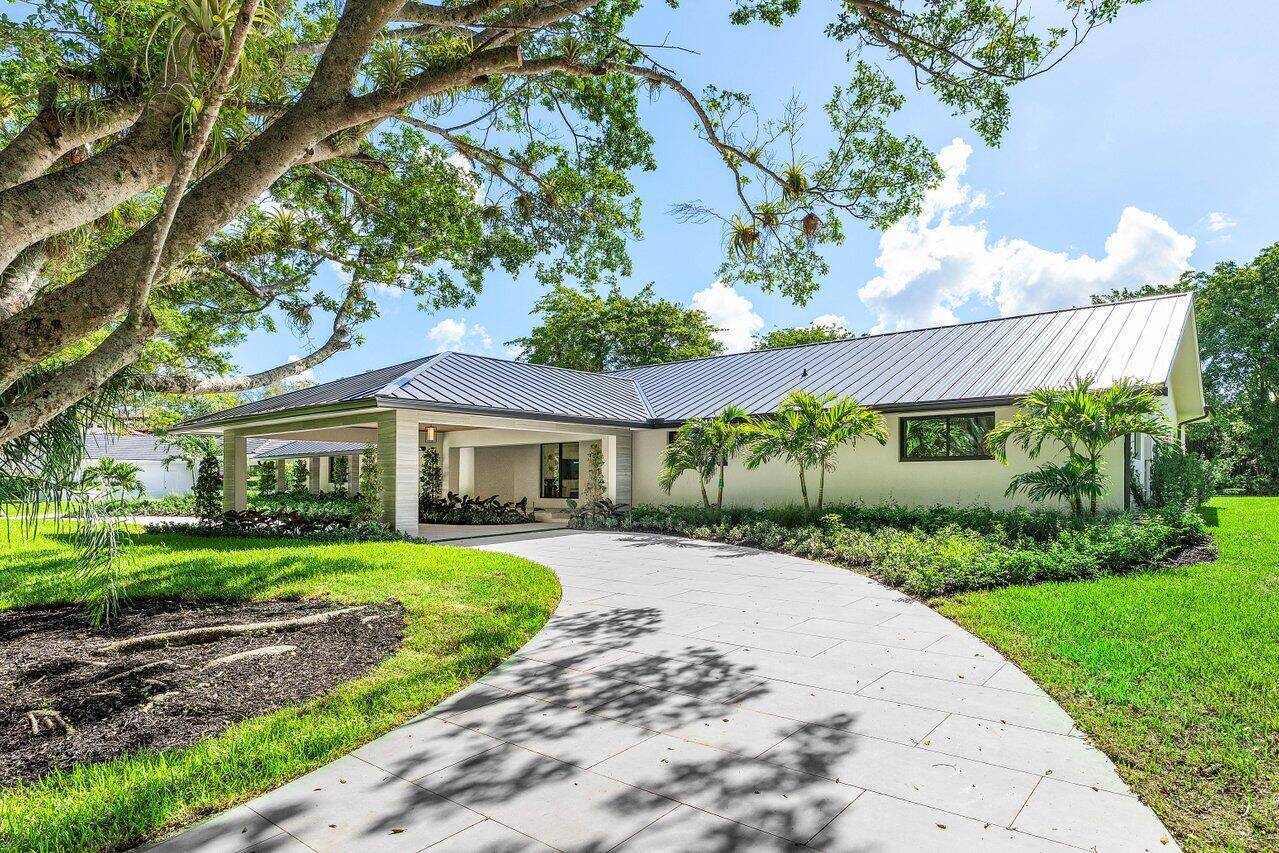 Boca Raton, FL 33496,8090 Twin Lake DR