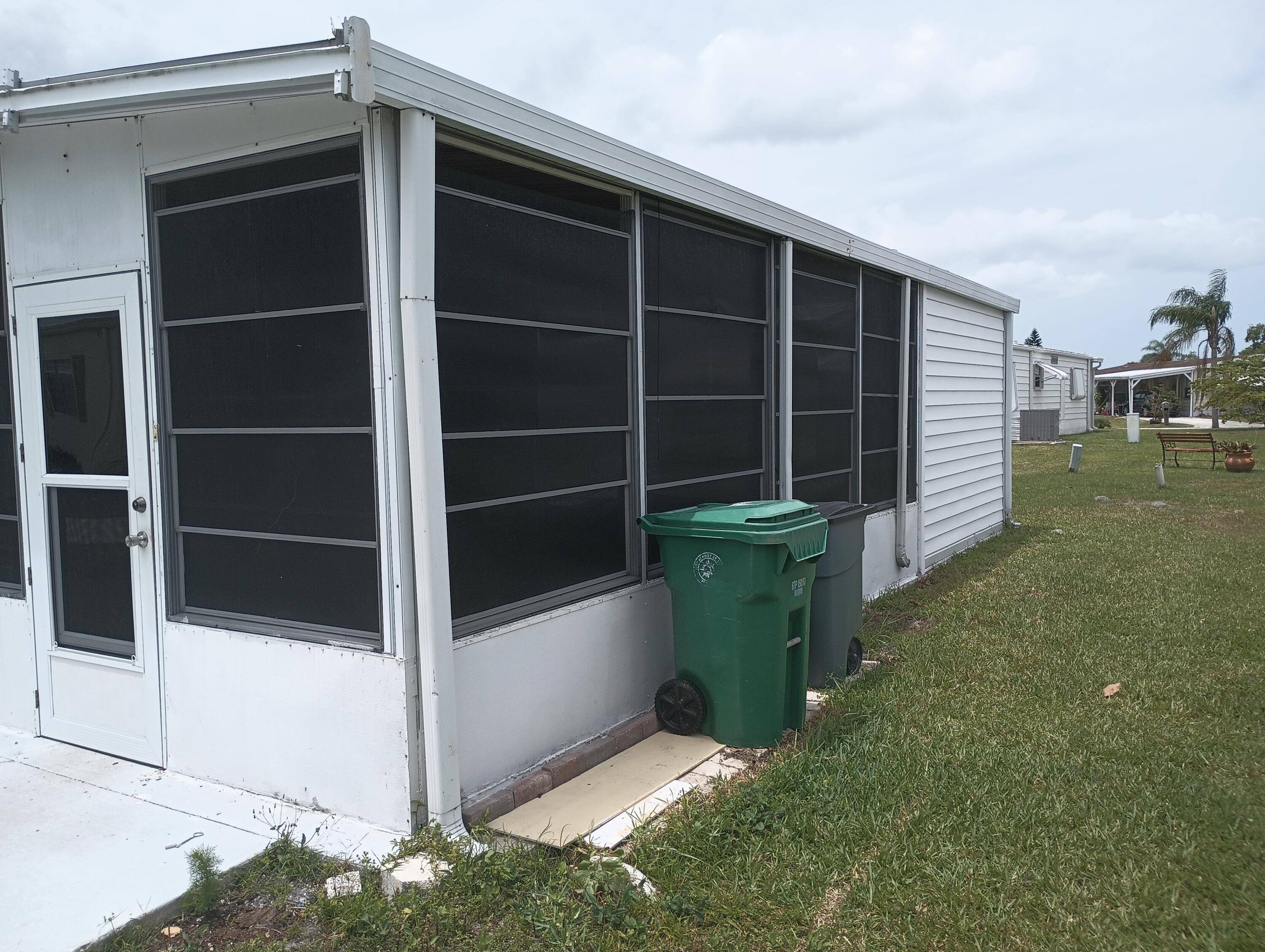 Port Saint Lucie, FL 34952,5 Santa Fe LN