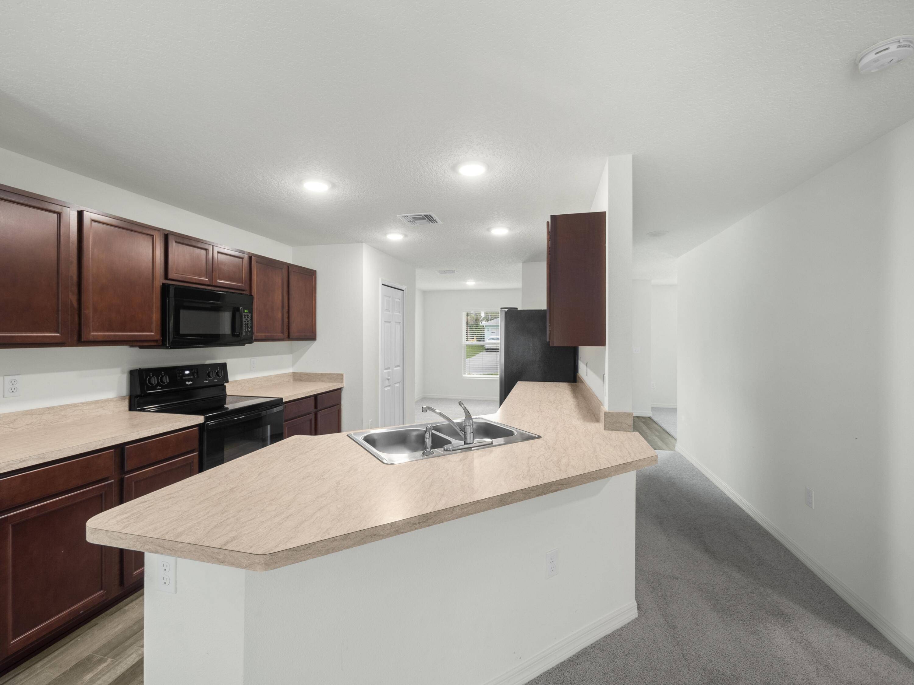 Port Saint Lucie, FL 34984,544 SE Whitmore DR