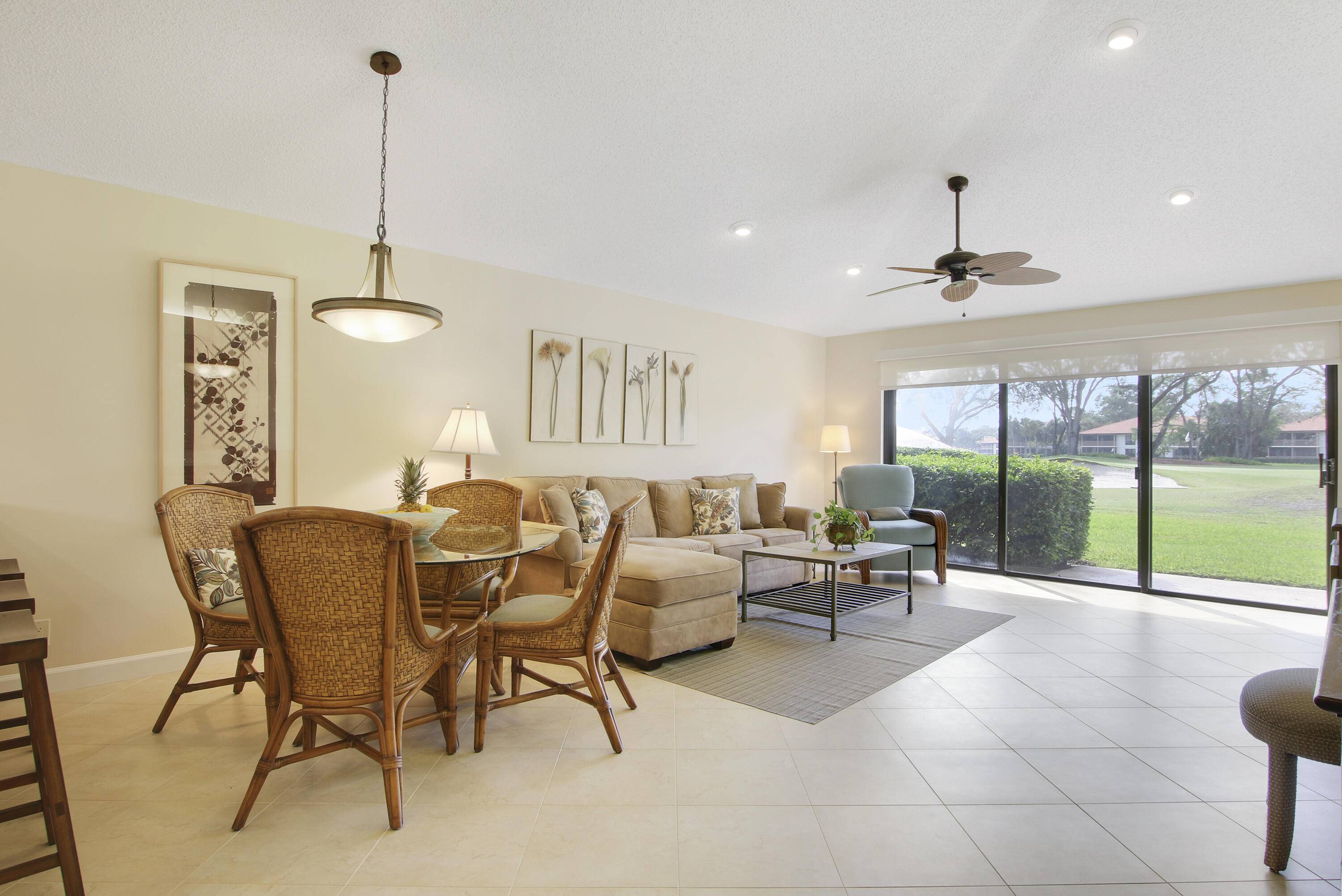 Palm Beach Gardens, FL 33418,820 Club DR