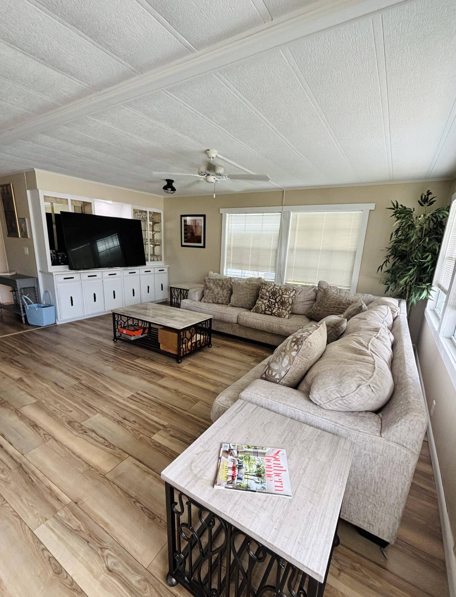 Vero Beach, FL 32966,8775 20th ST 709