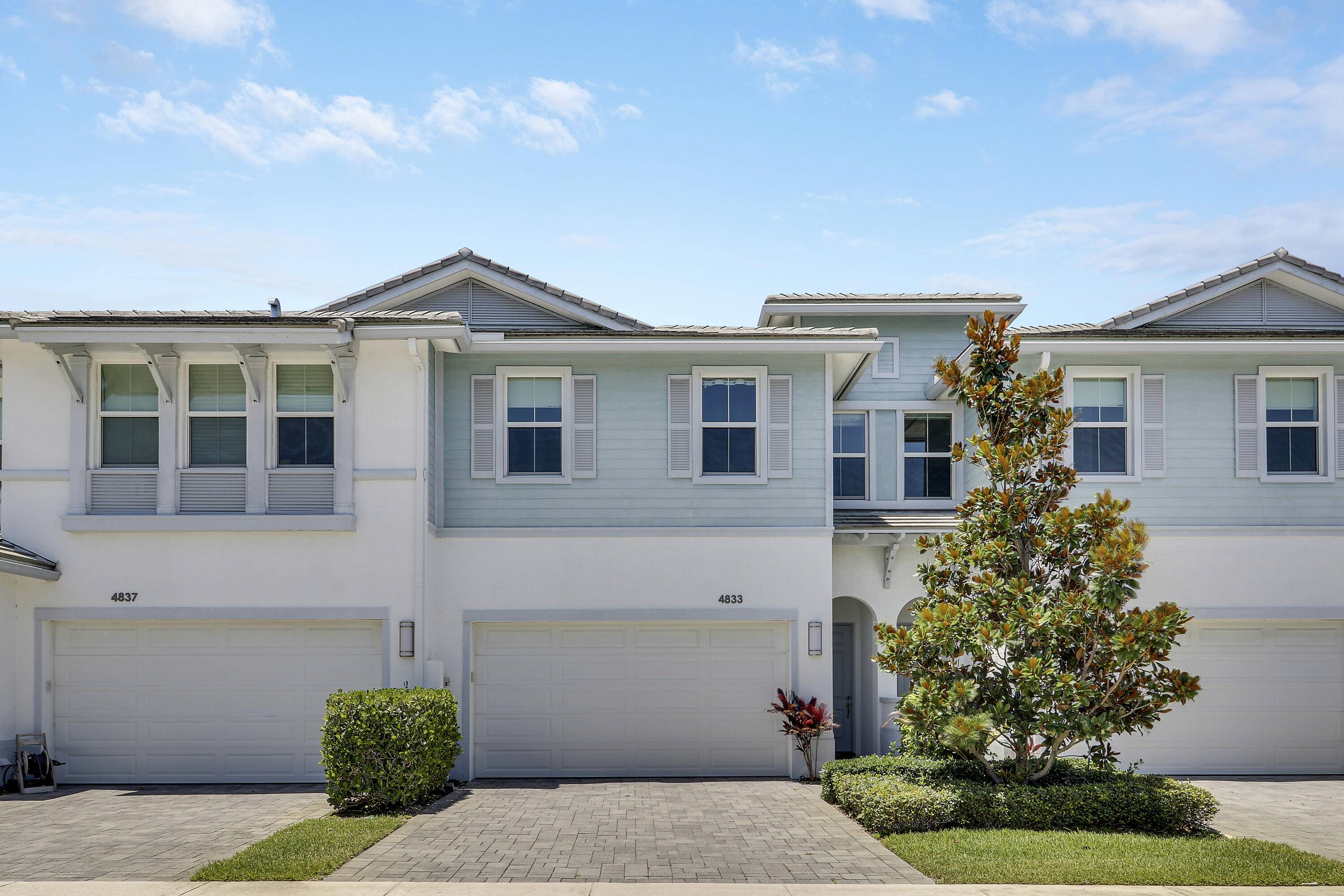 Palm Beach Gardens, FL 33418,4833 Pointe Midtown RD