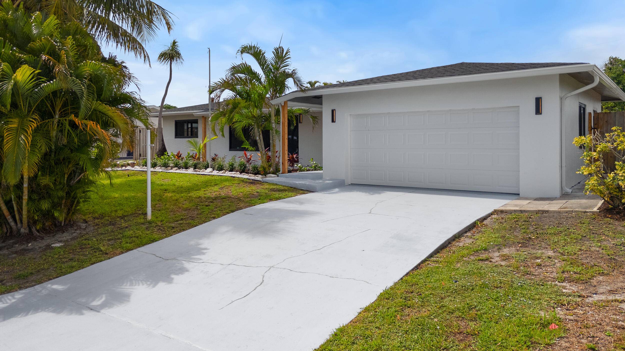 Palm Beach Gardens, FL 33410,3914 Holly DR