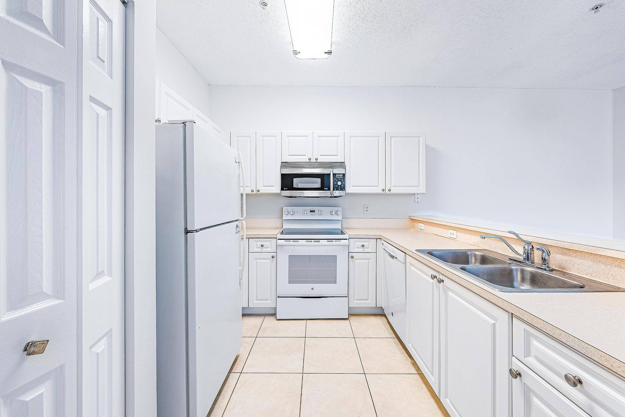 Tequesta, FL 33469,113 Lighthouse CIR J