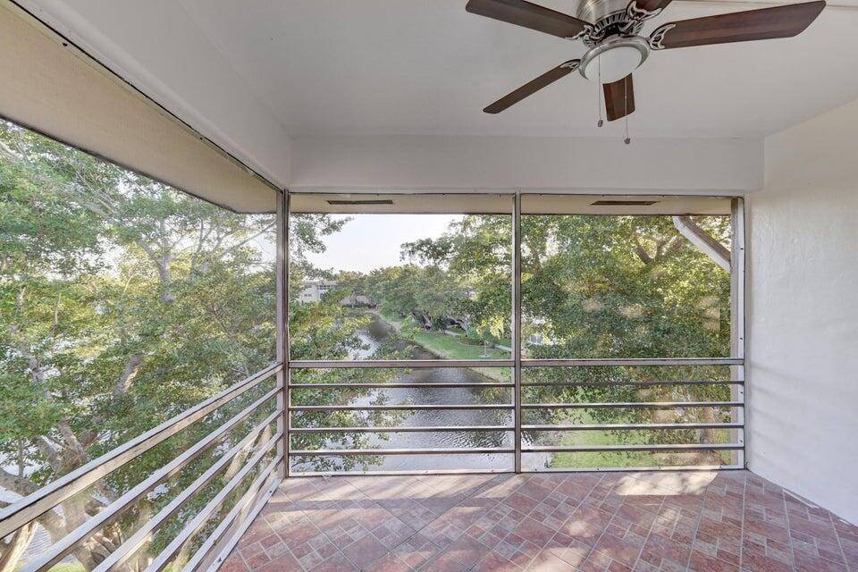 Lauderdale Lakes, FL 33319,5102 NW 36th ST 604